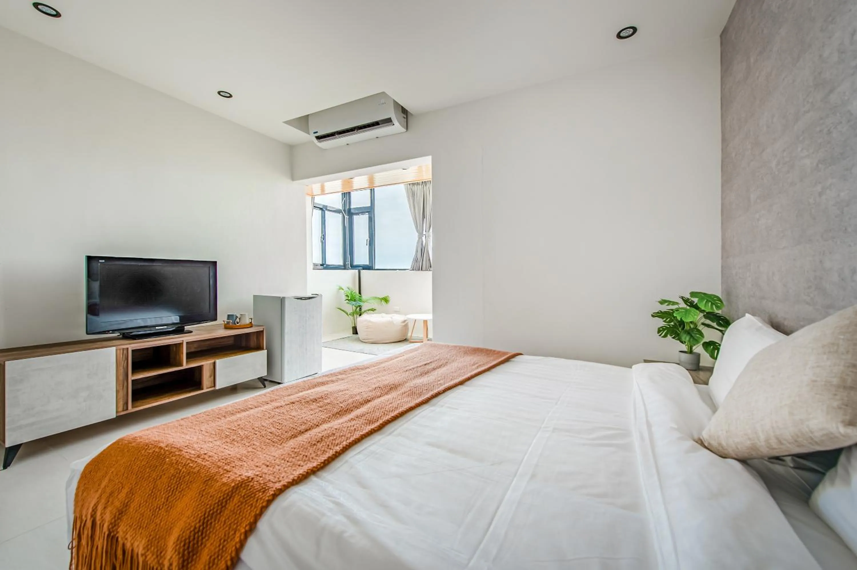 Photo of the whole room, Bed in Penghu SunSea Hall