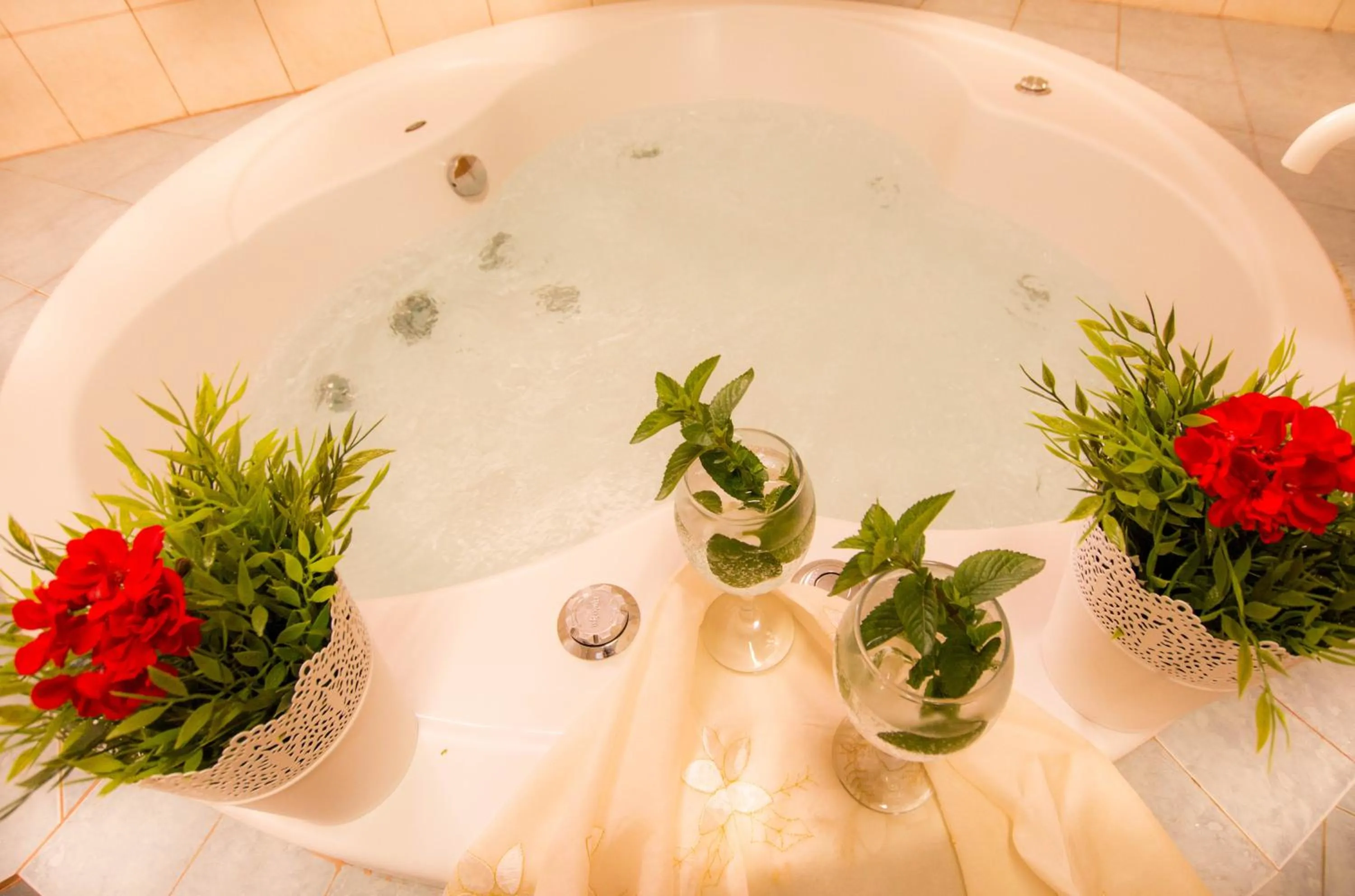 Fitness centre/facilities in Frixos Hotel