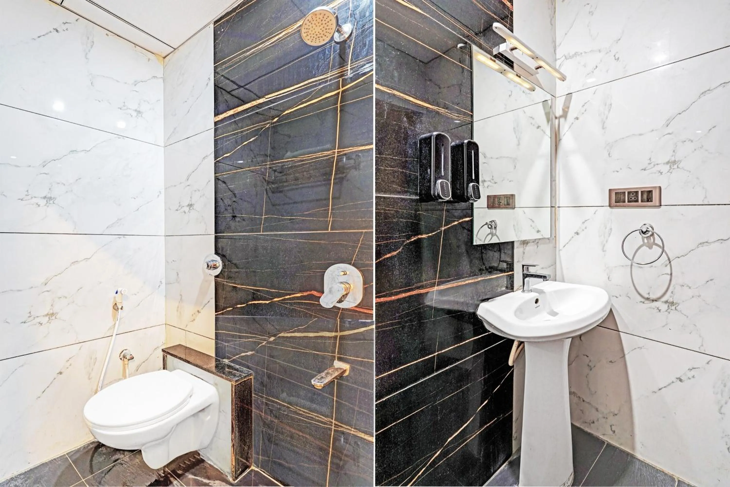 Bathroom in Super Townhouse Indiranagar Formerly Leela Park Domlur