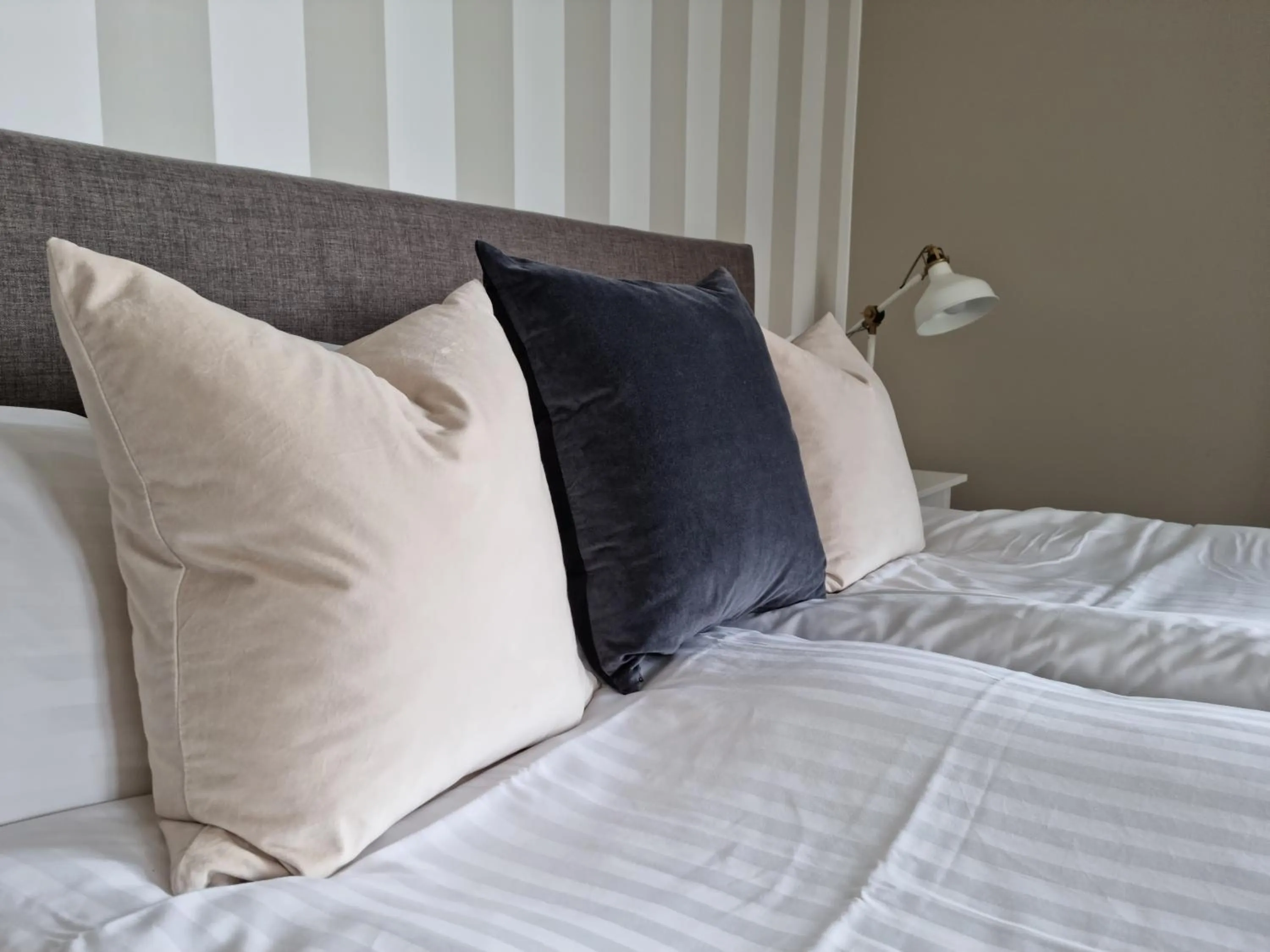 Bed in Hotell Stavstensgården