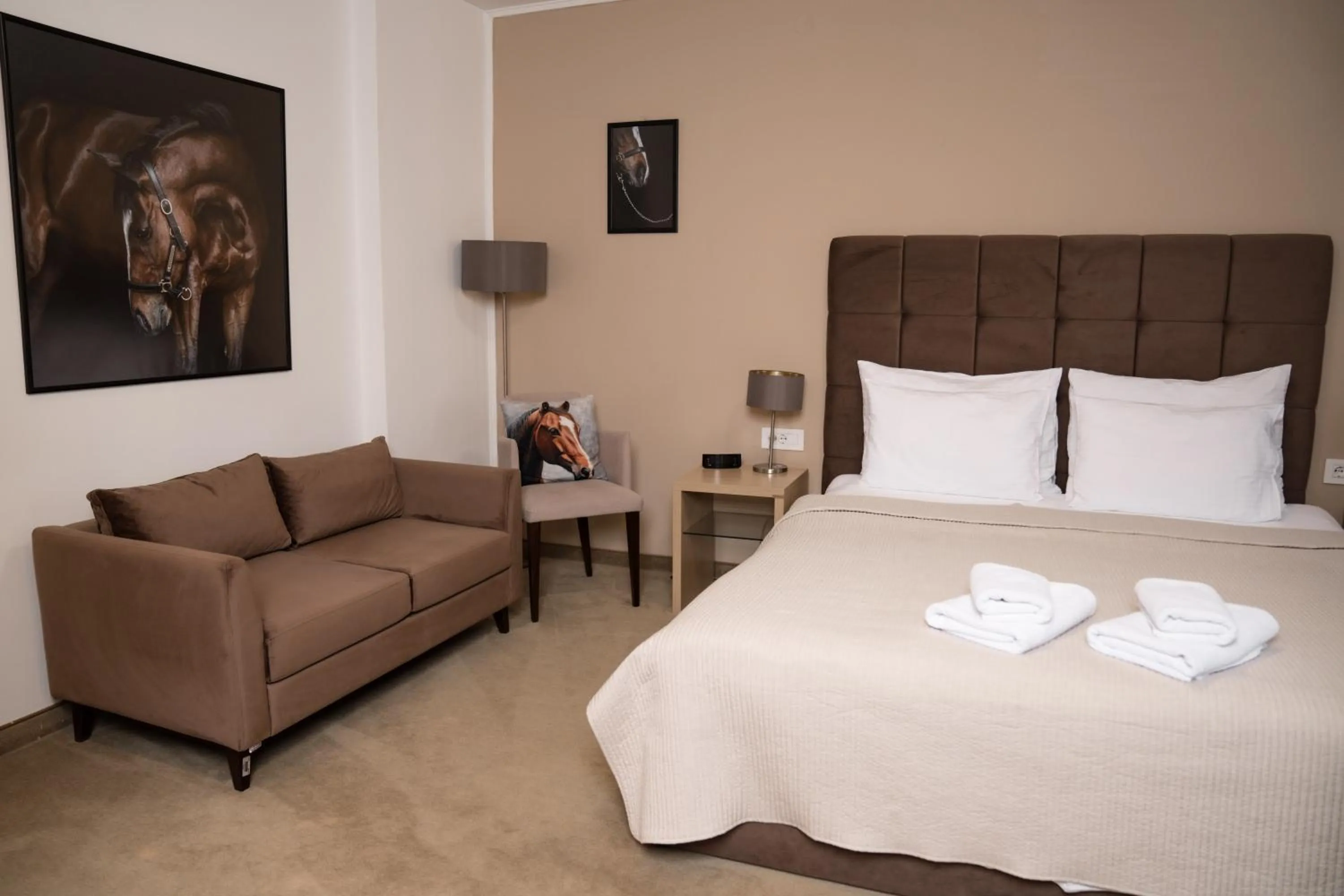 Bed in Miznah Hotels & Resorts