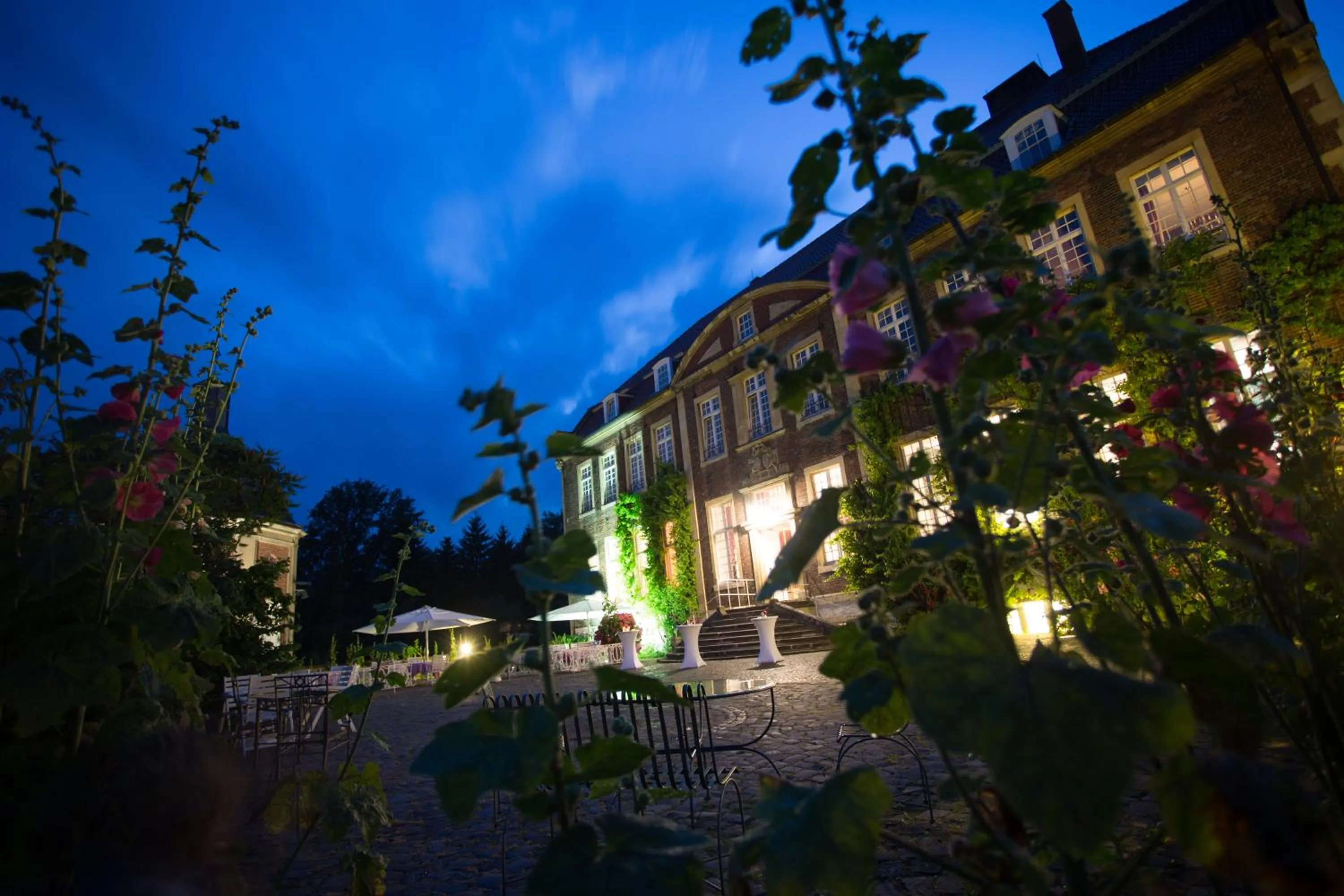 Night in Hotel Schloss Wilkinghege