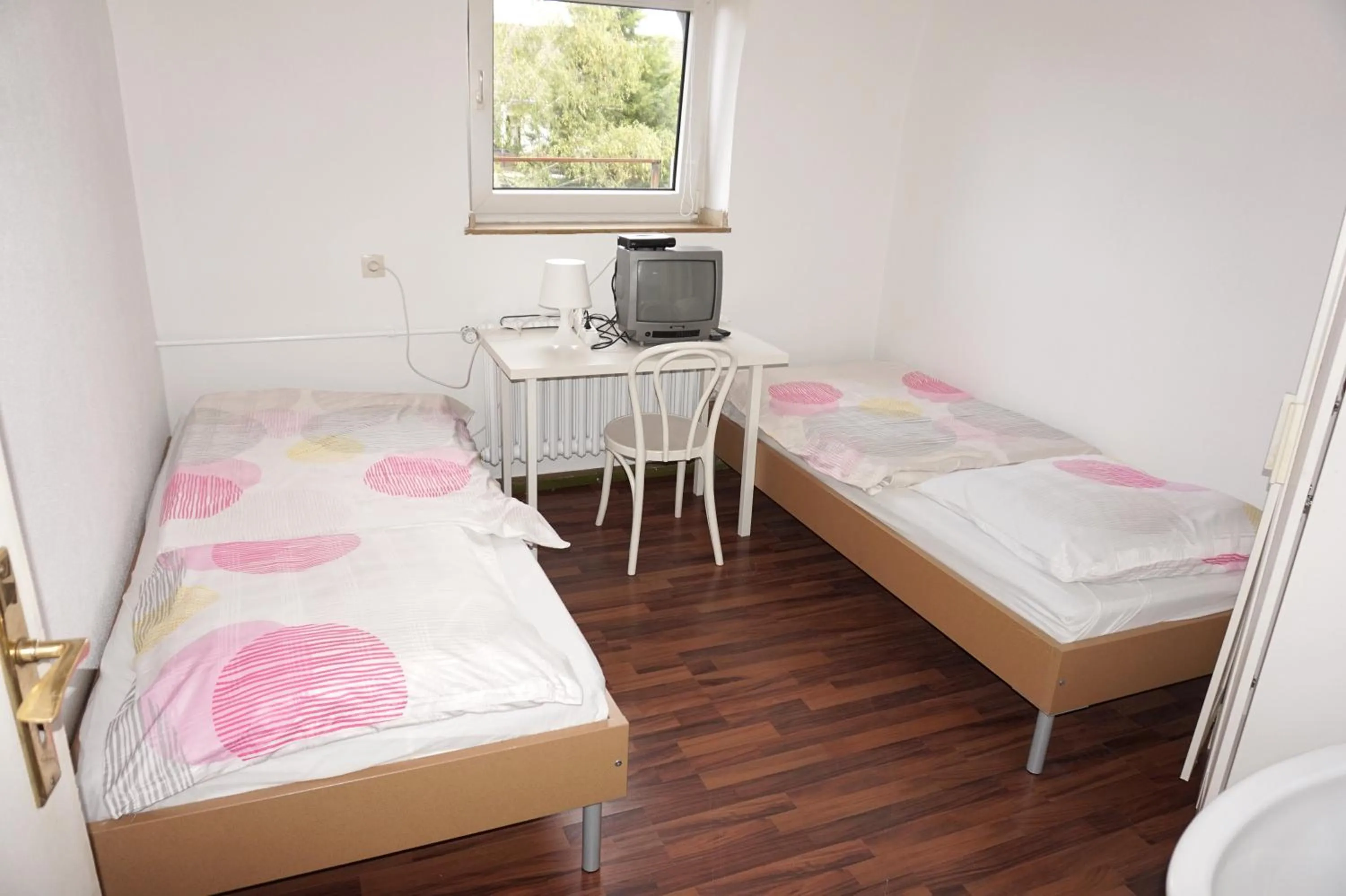 Photo of the whole room, Bed in Artus Hotel