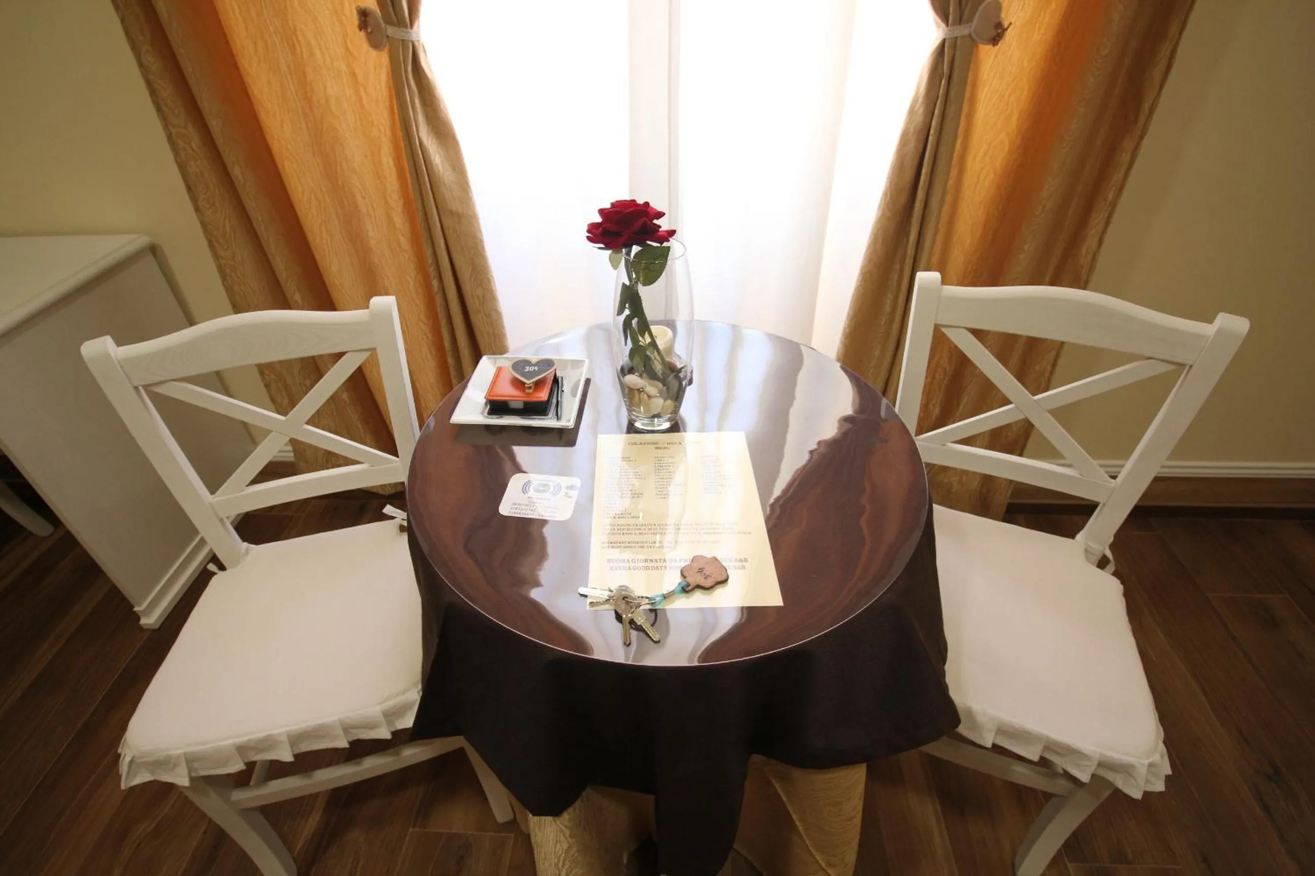 Decorative detail in Freedom Love B&B