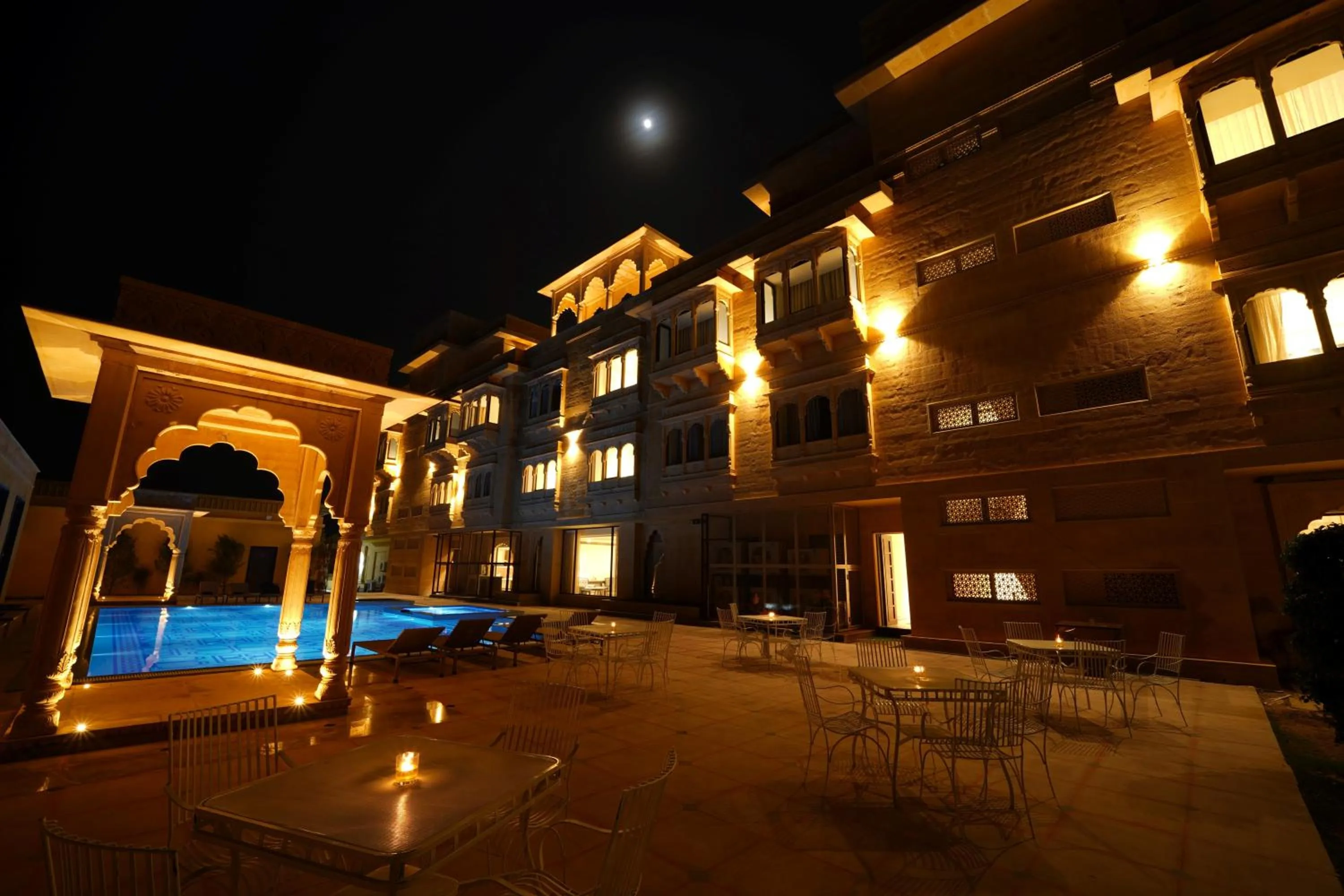 Property building in Sahdev Bagh