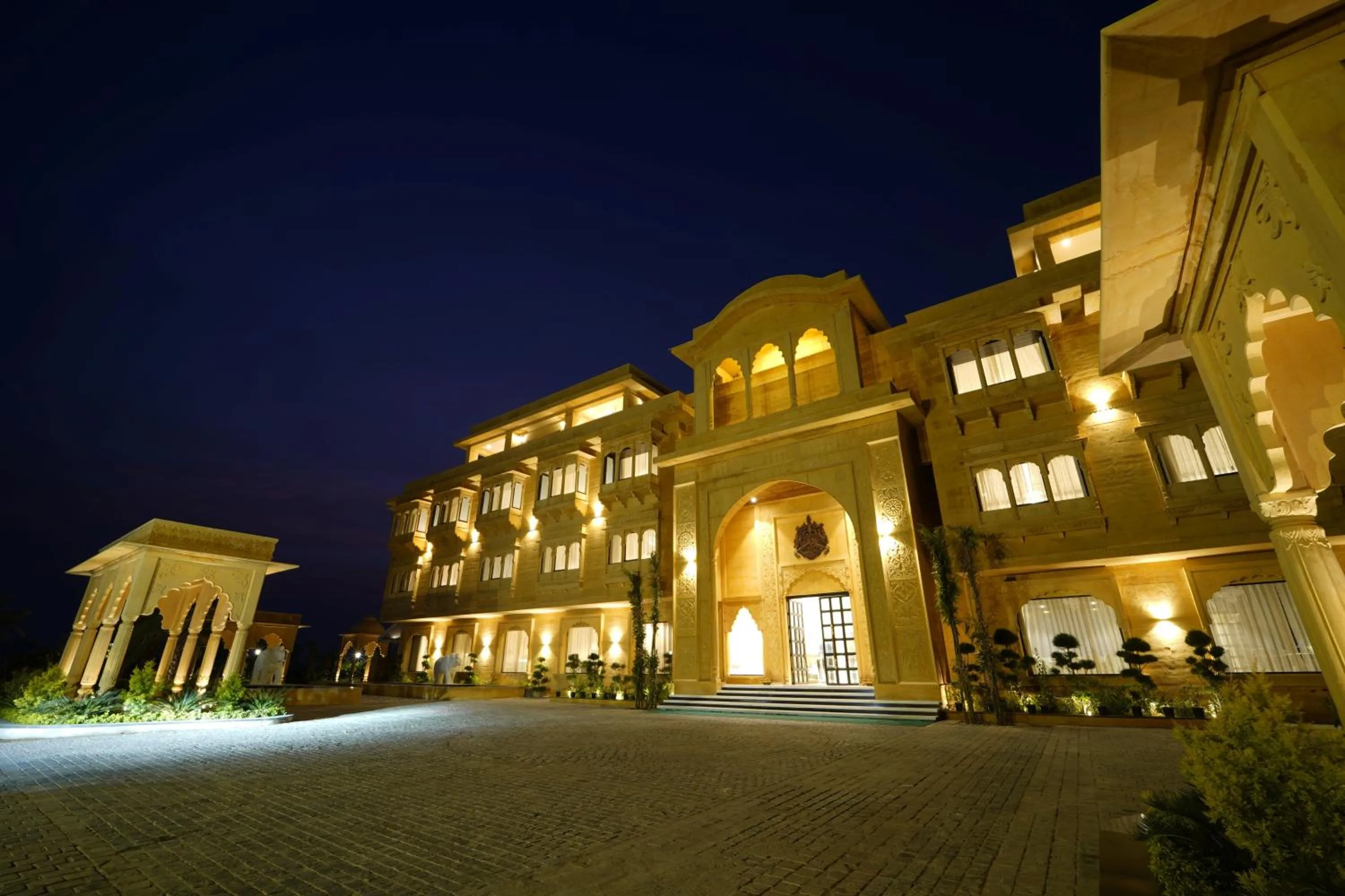 Property building in Sahdev Bagh