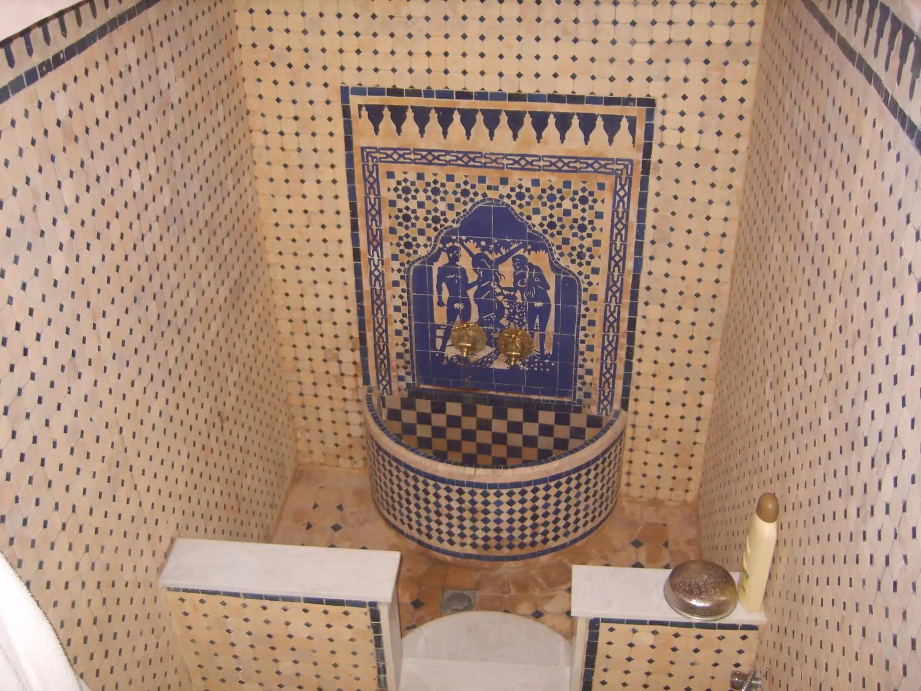 Superior Suite in Riad Les Chrifis Navette Aéroport 24 sur 24 Superior Suite in Riad Les Chrifis Navette Aéroport 24 sur 24