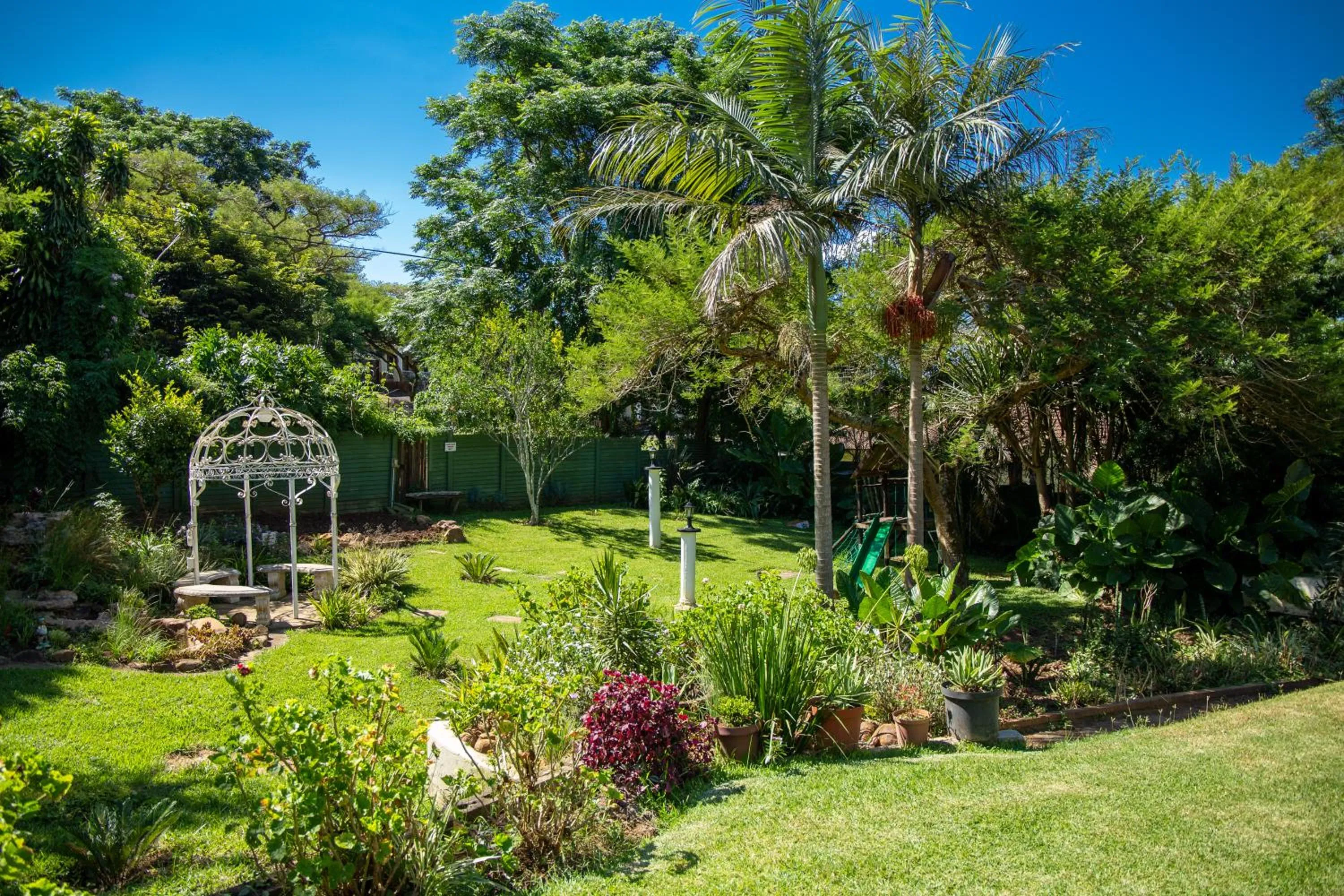 Property building in Lincoln Cottages BnB & Self-Catering