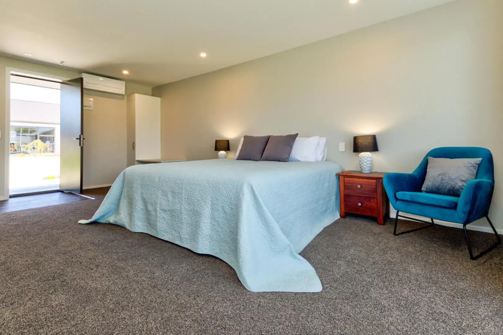 Standard Suite in Annies on Milford Standard Suite in Annies on Milford