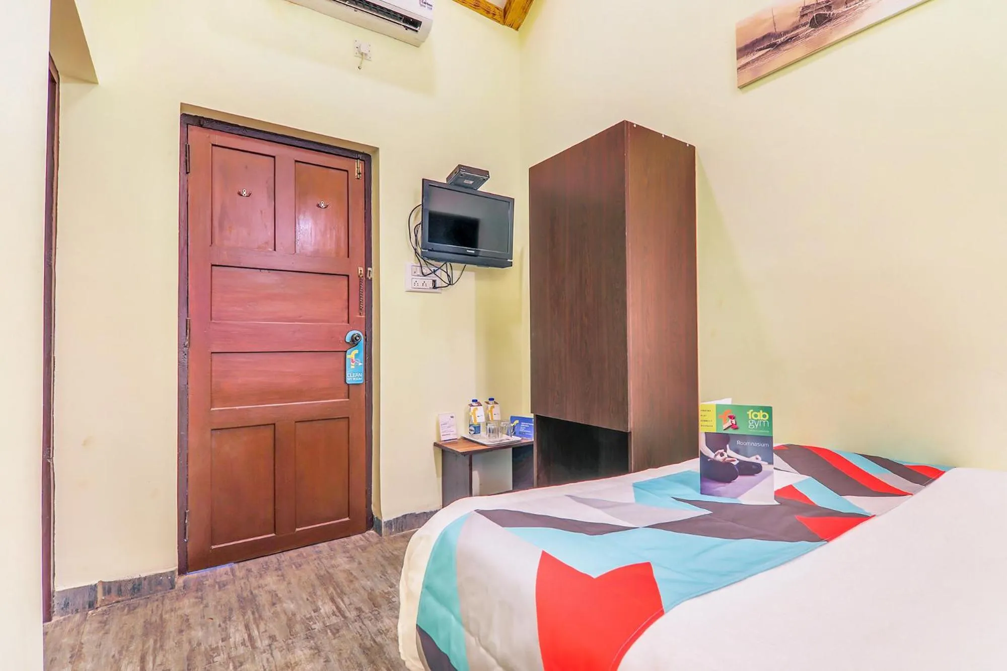 Bed in Via Victoria With Pool - Nr Baga Beach