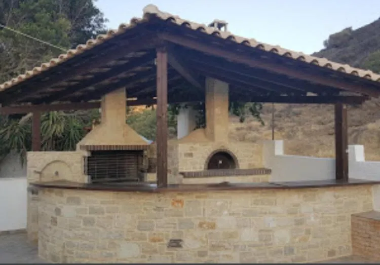 BBQ facilities in Hotel Orama-Matala