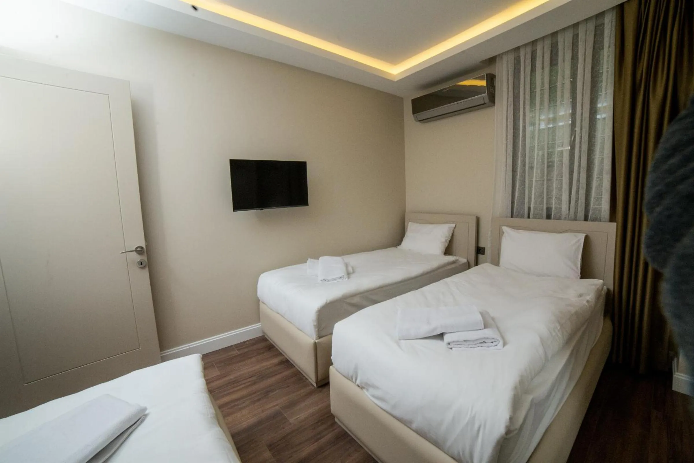 Bed in The Charm Hotel - Old City