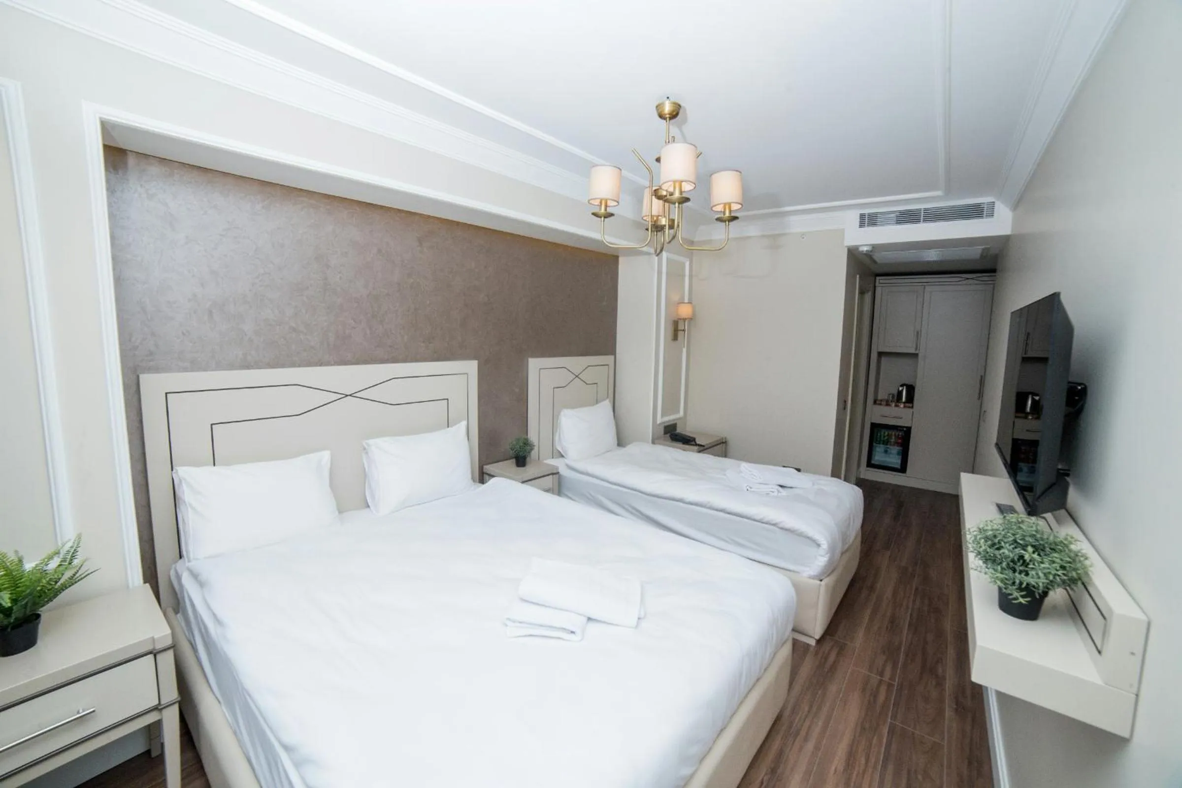 Photo of the whole room, Bed in The Charm Hotel - Old City