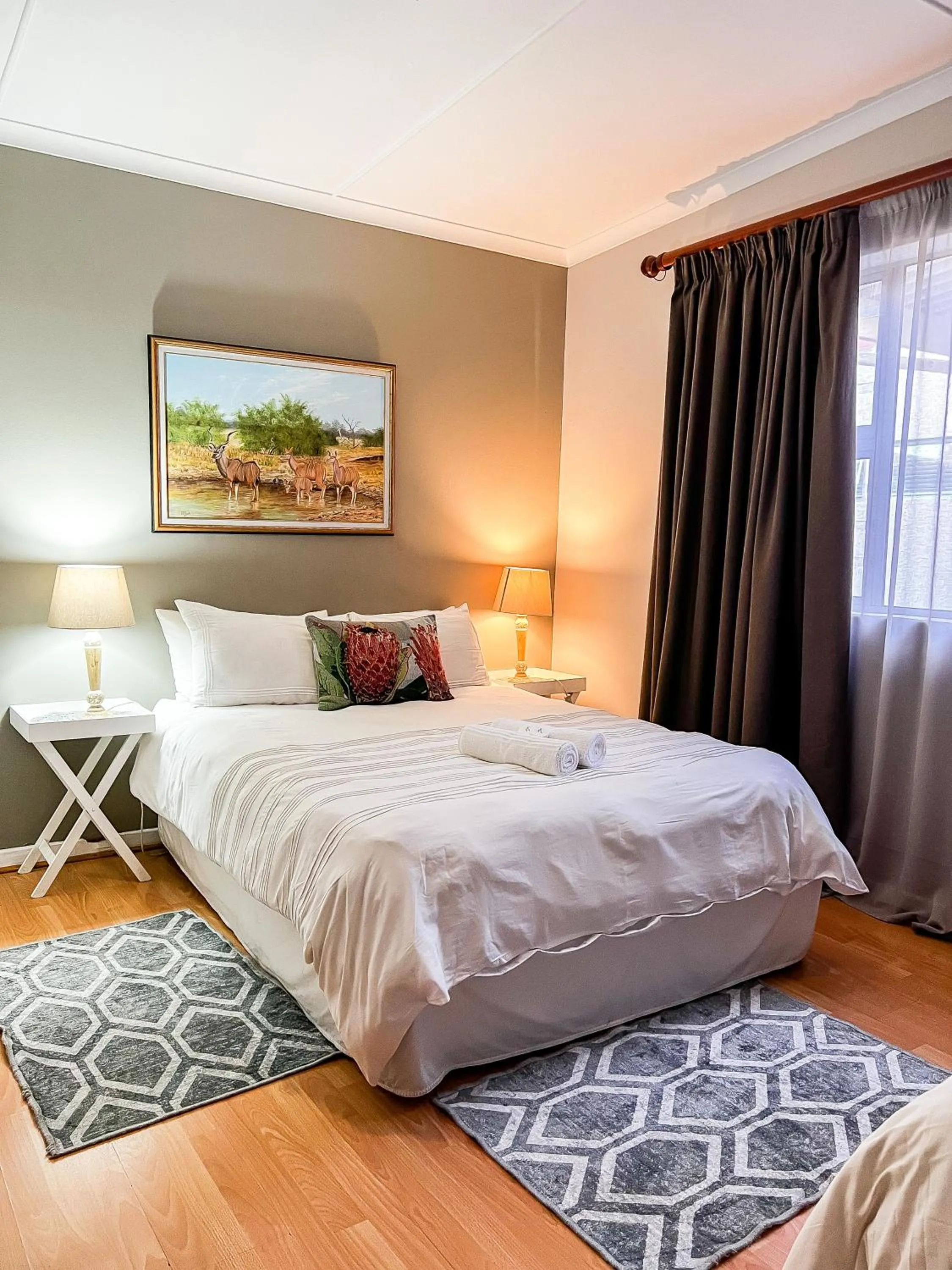 Bedroom, Bed in Goulden Street Guest House