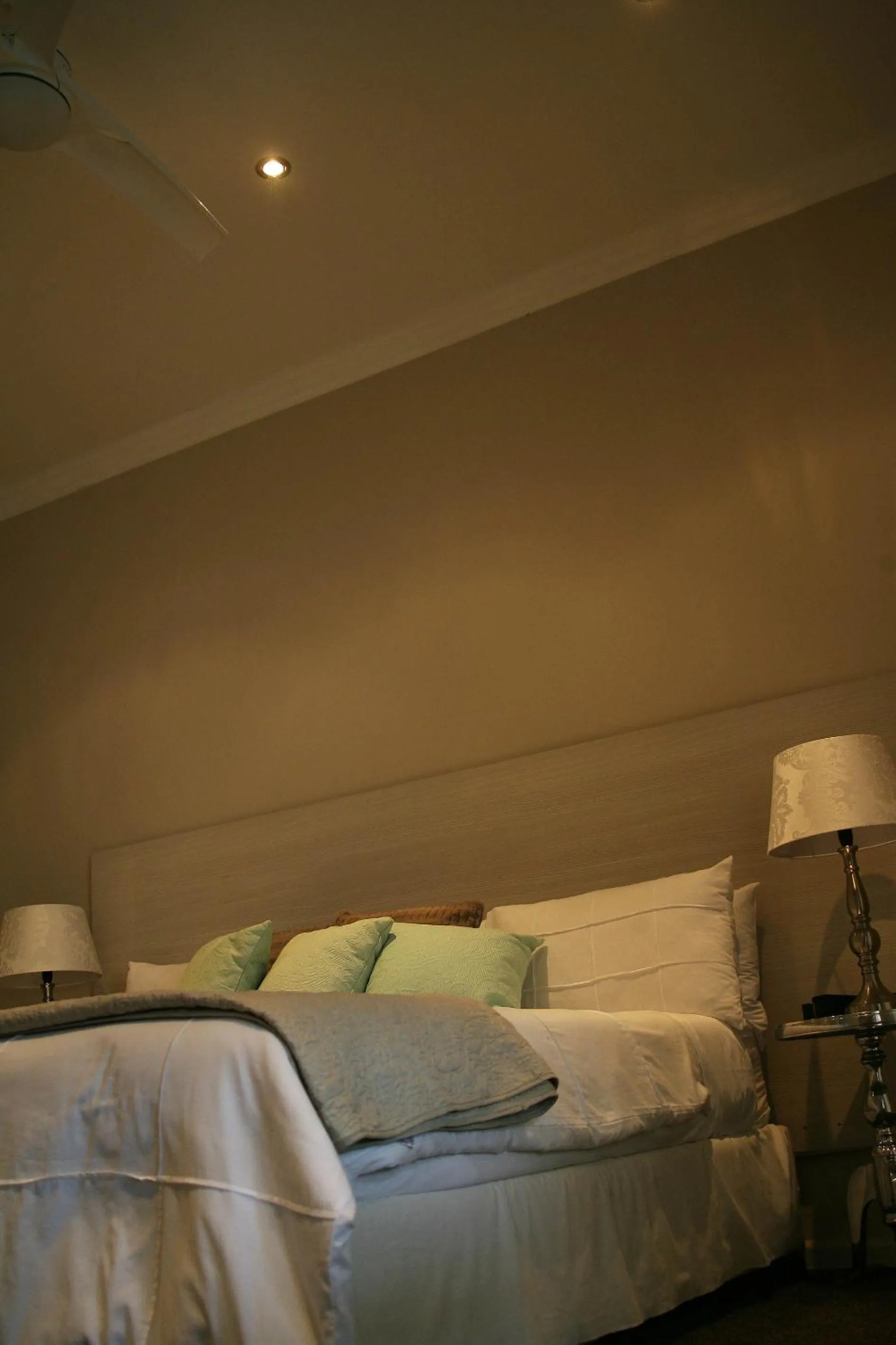 Bed in Goulden Street Guest House