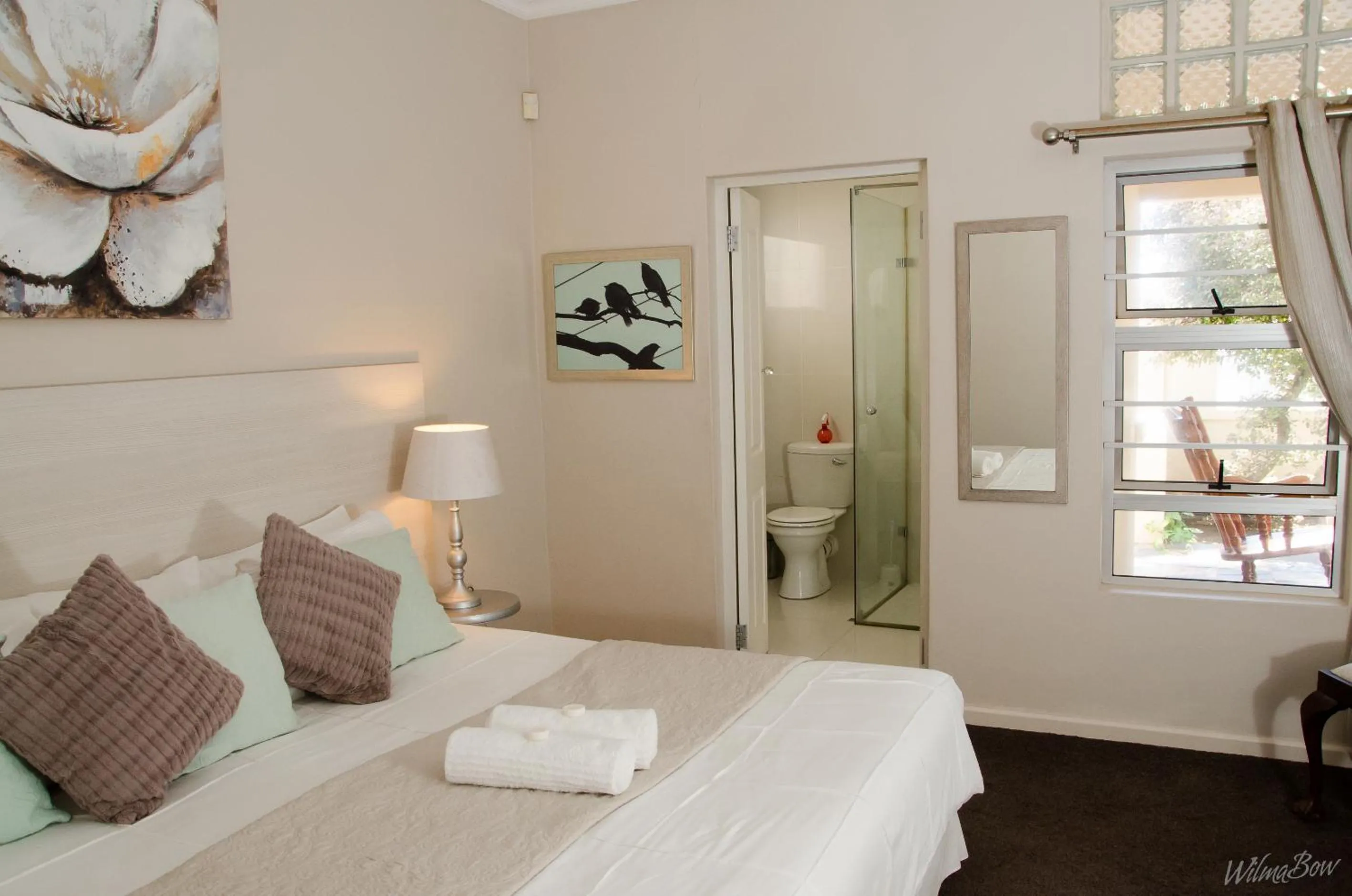 Bedroom, Bed in Goulden Street Guest House