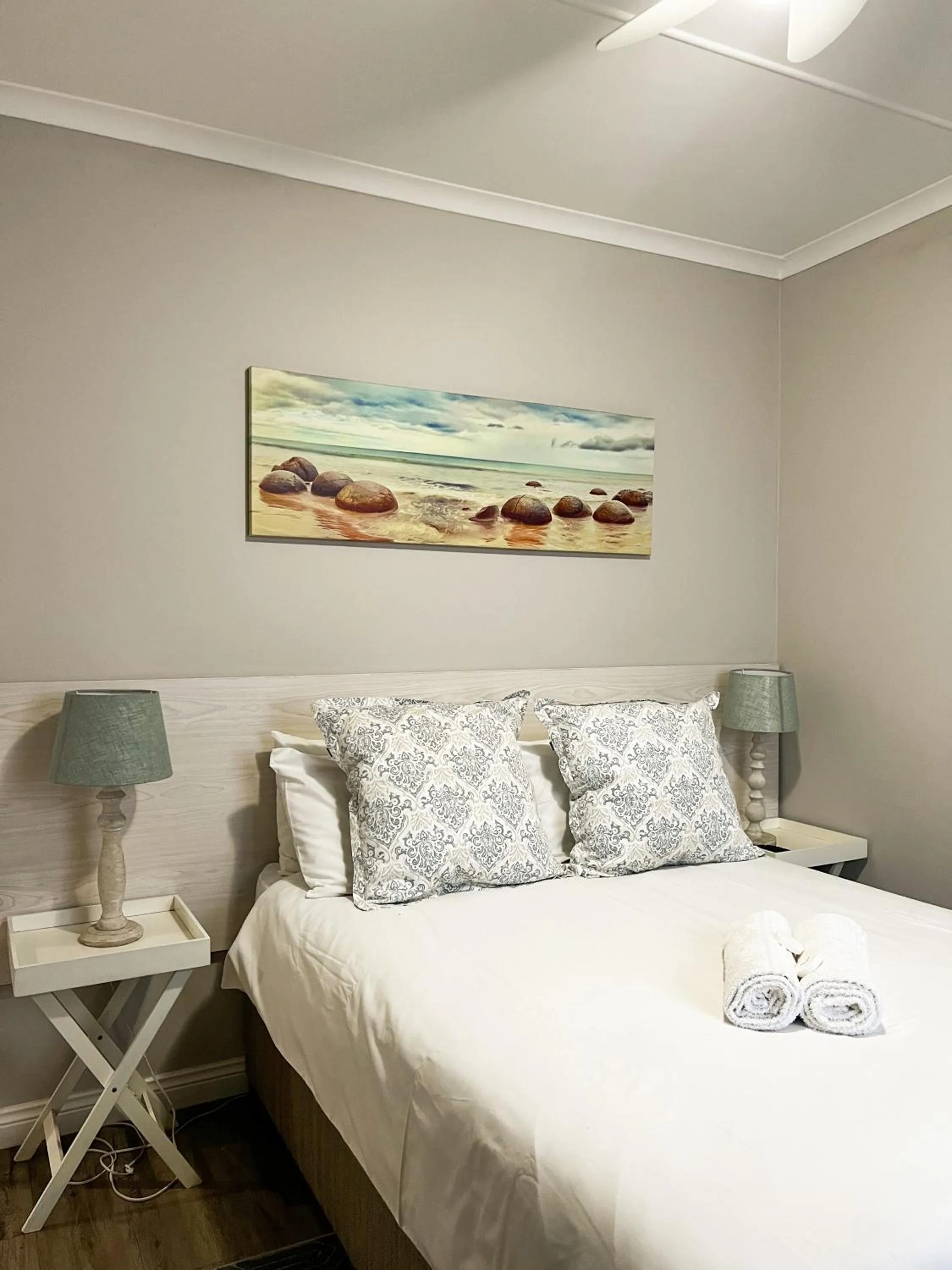 Bedroom, Bed in Goulden Street Guest House