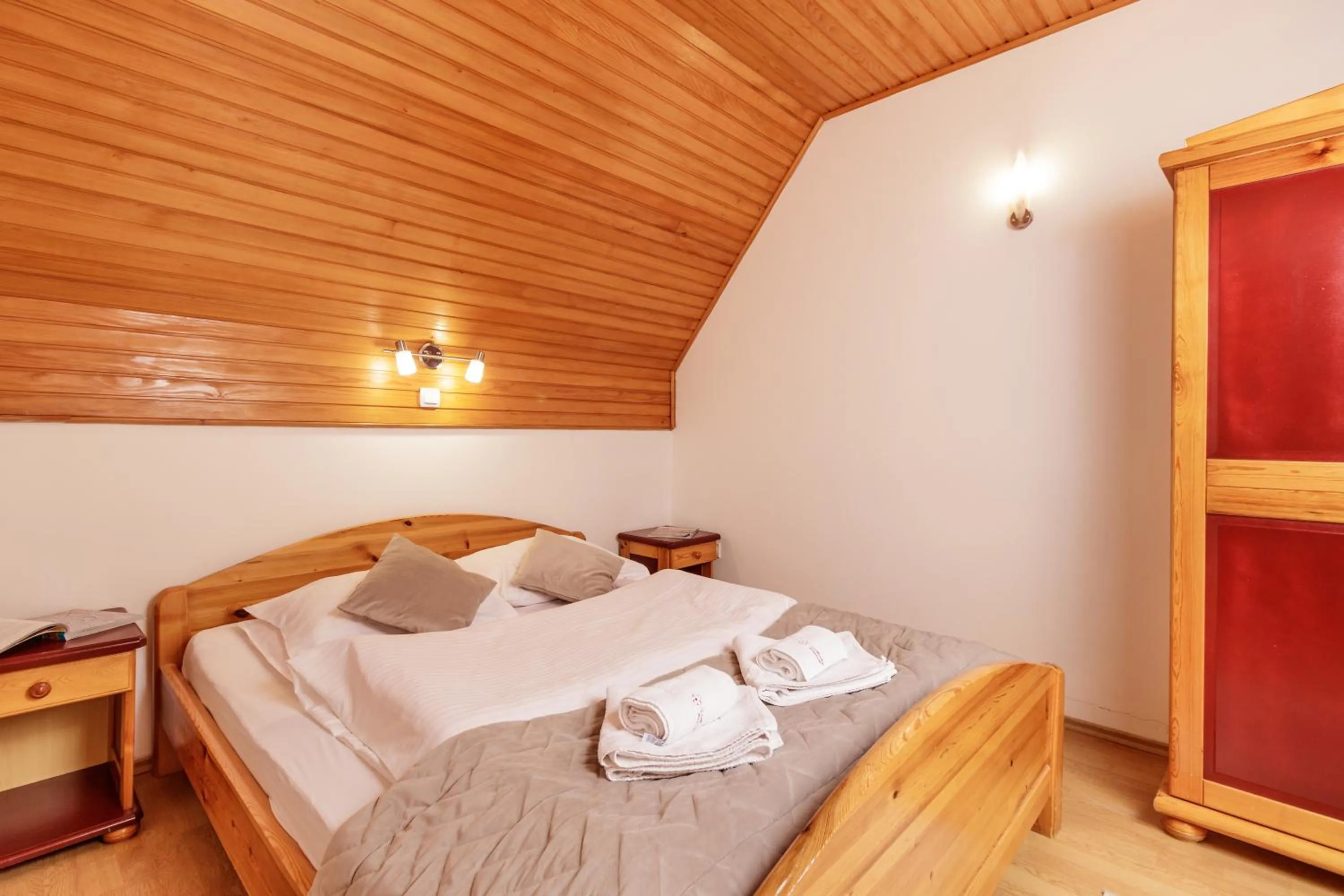 Bed in KRALjEVI KONACI ZLATIBOR