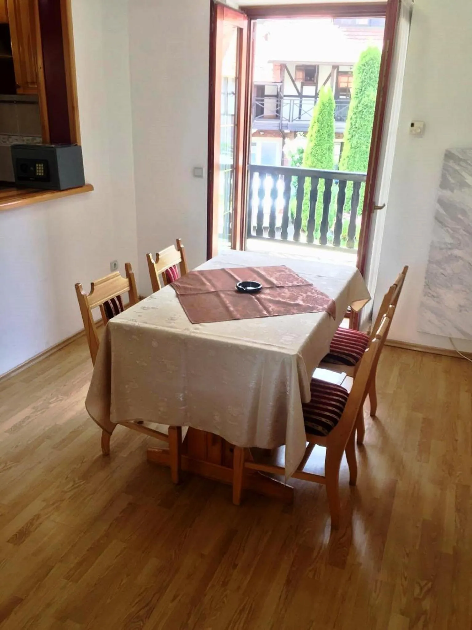 Seating area in KRALjEVI KONACI ZLATIBOR