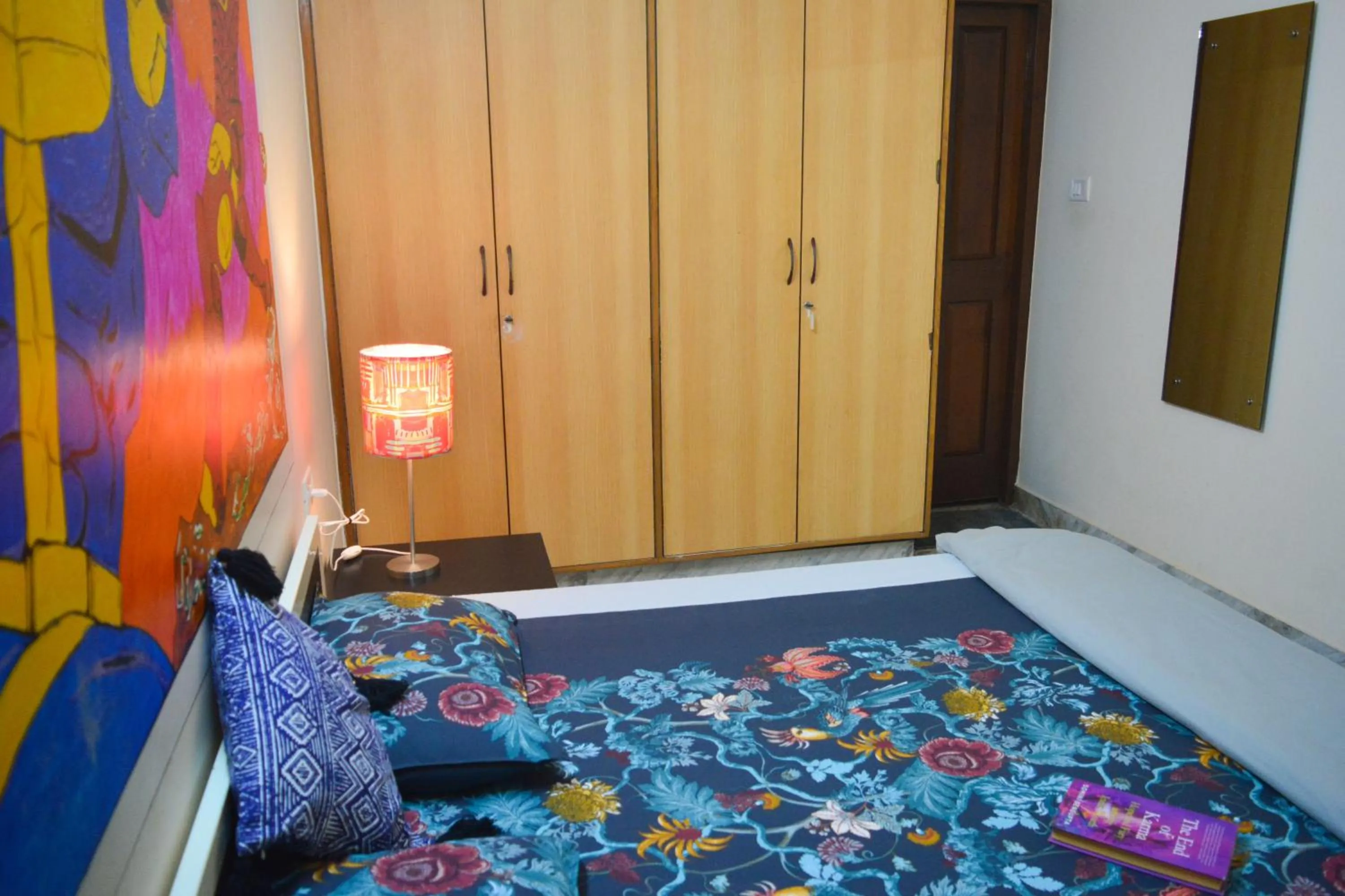 Bed in The Hood Hostel