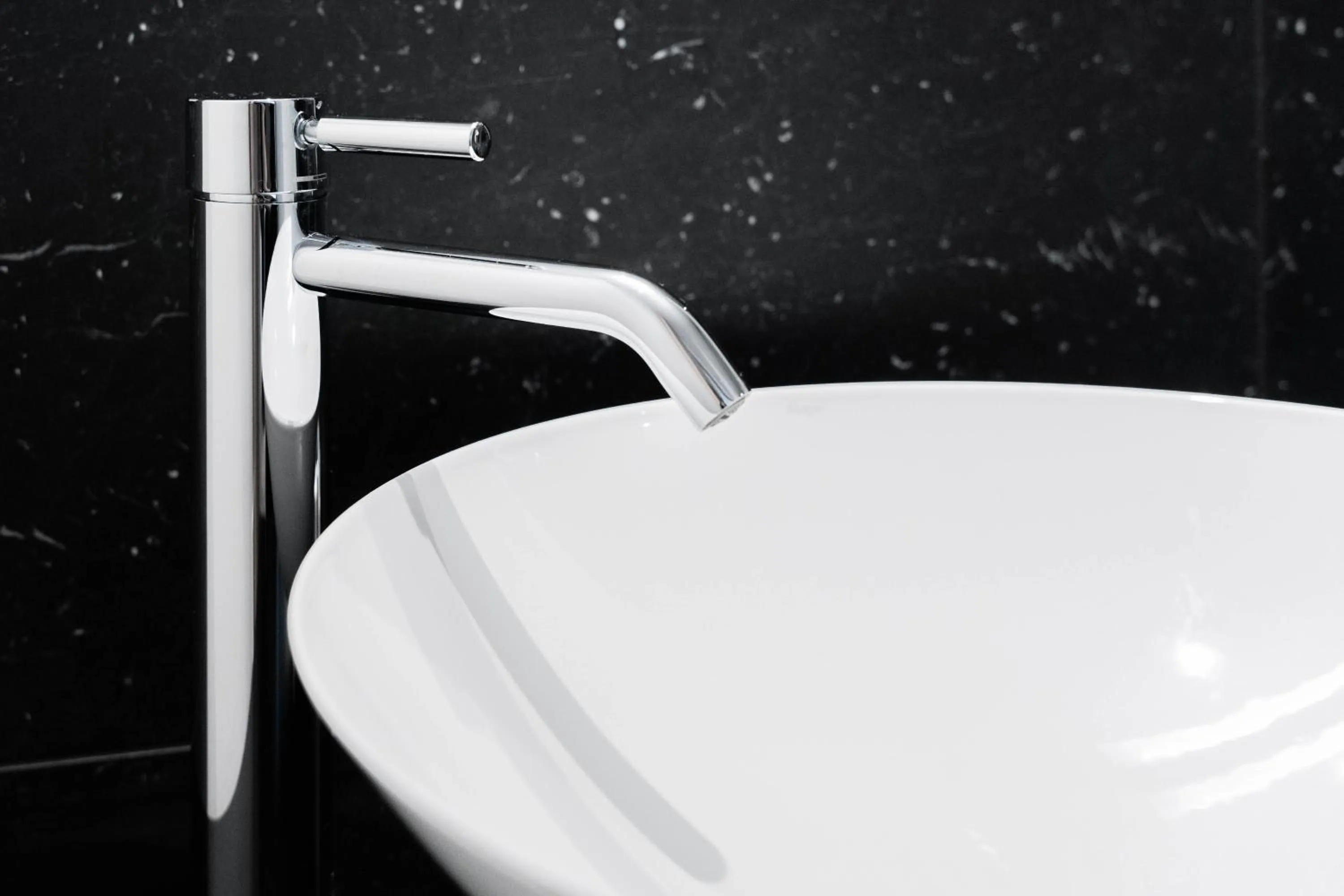 Bathroom in Blackhome Innsbruck City South I contactless check-in