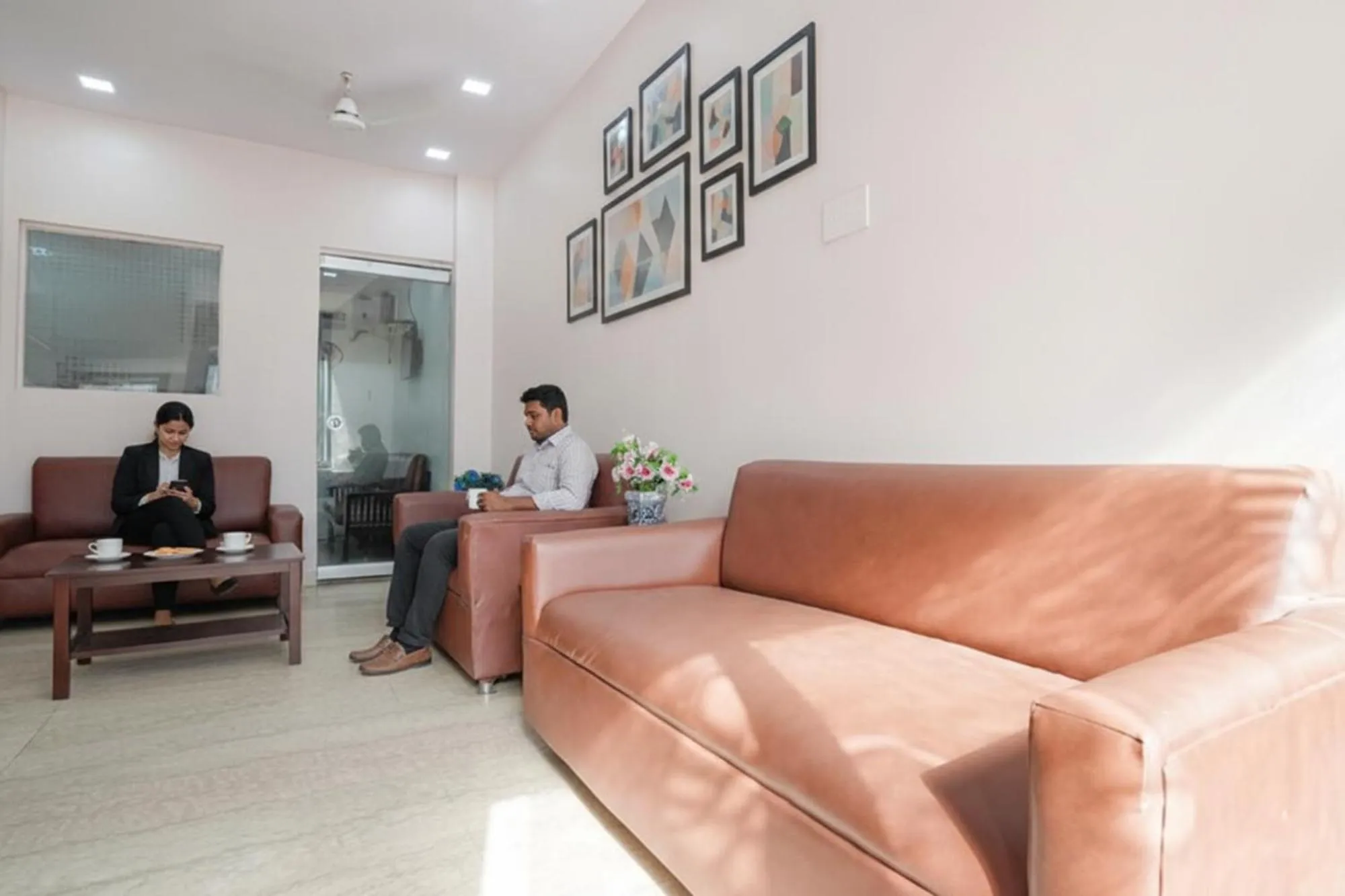 Seating area in Via De Gold