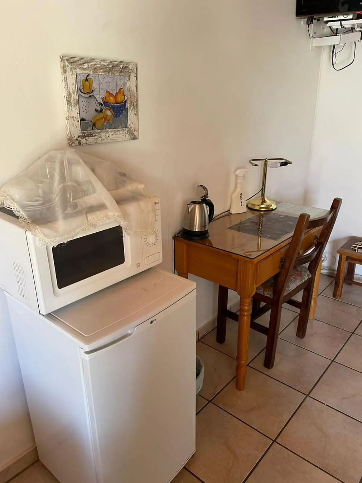 Alec Wright's Guest Lodge