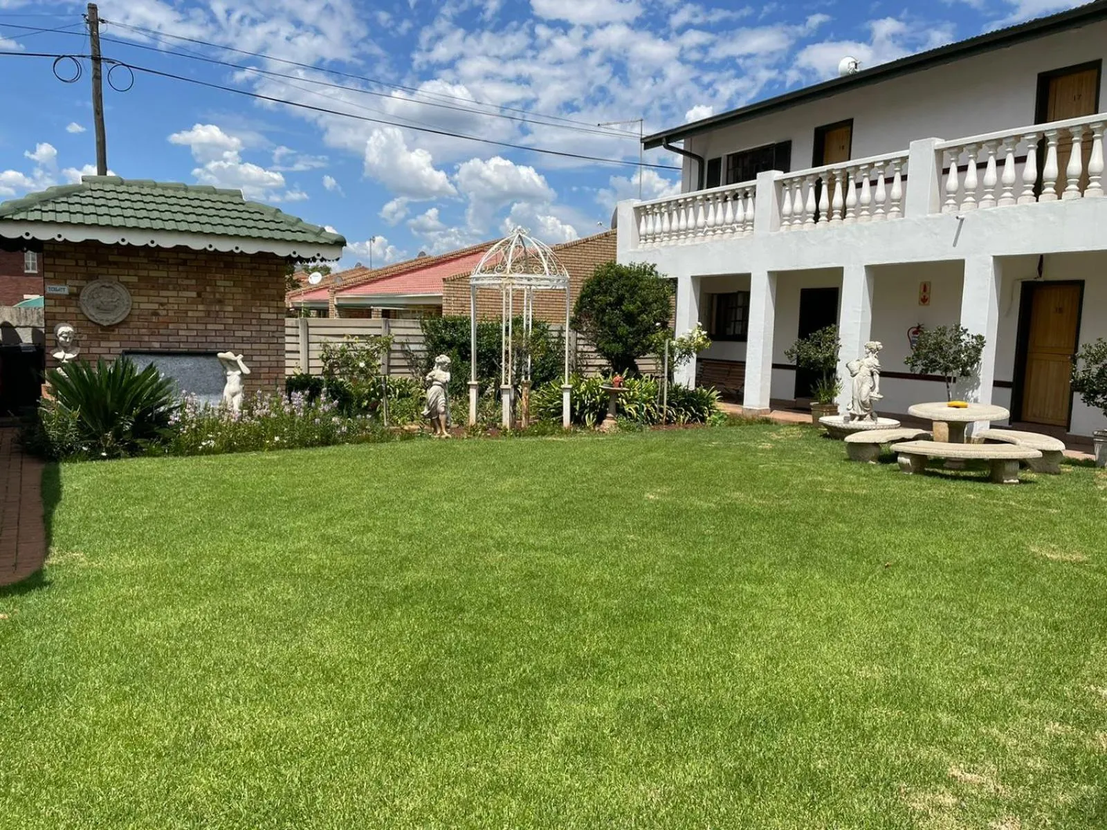 Garden view in Alec Wright's Guest Lodge