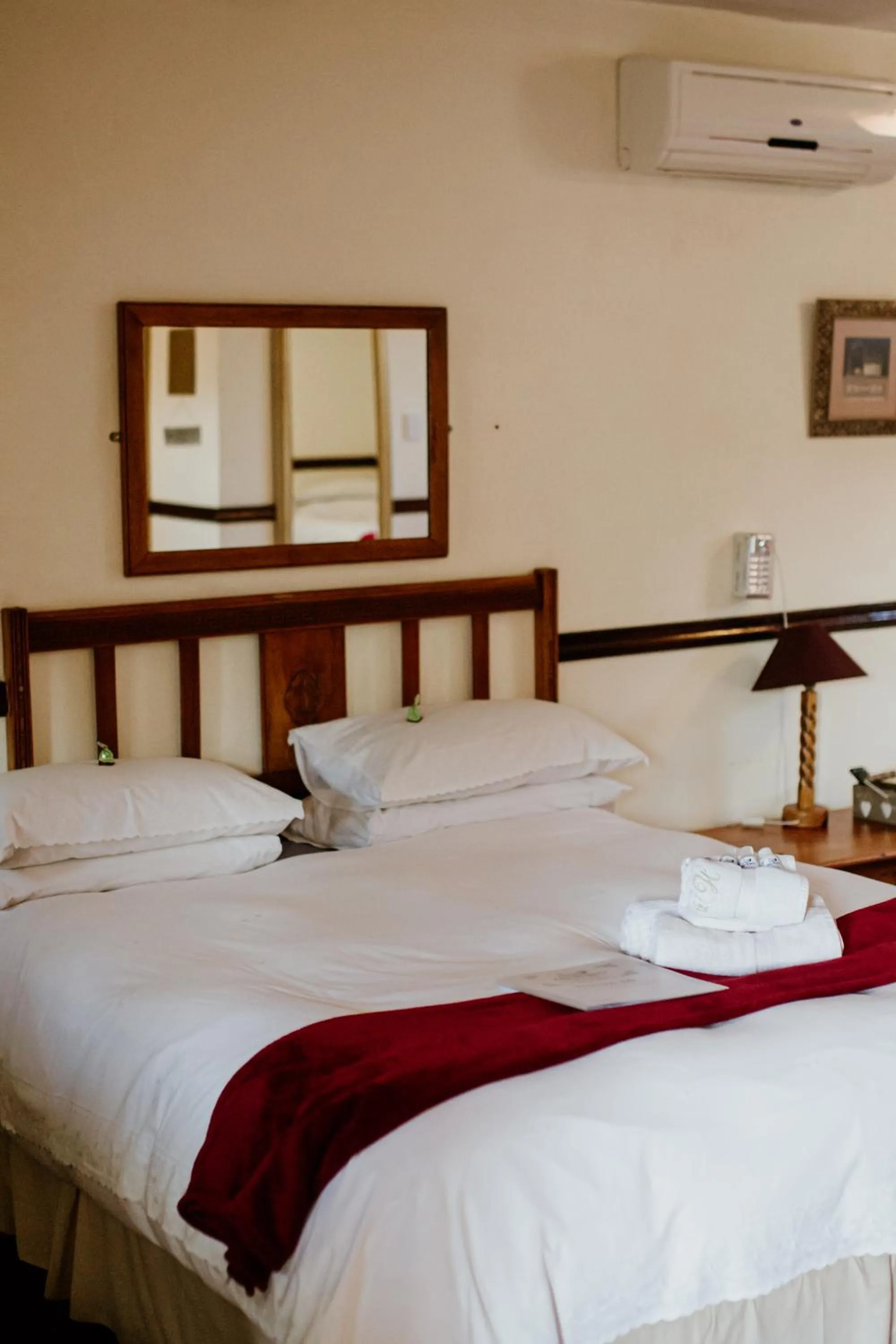 Alec Wright's Guest Lodge