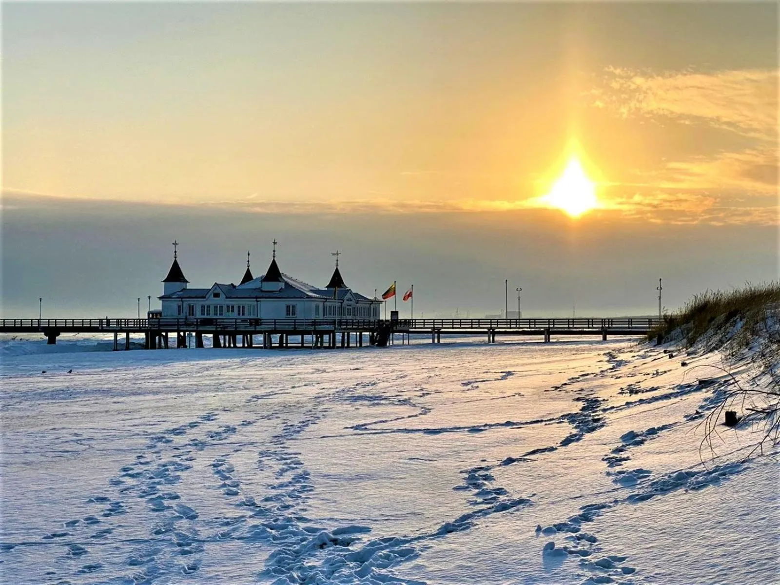 Beach in Hotel Meereswelle - Anno 1875