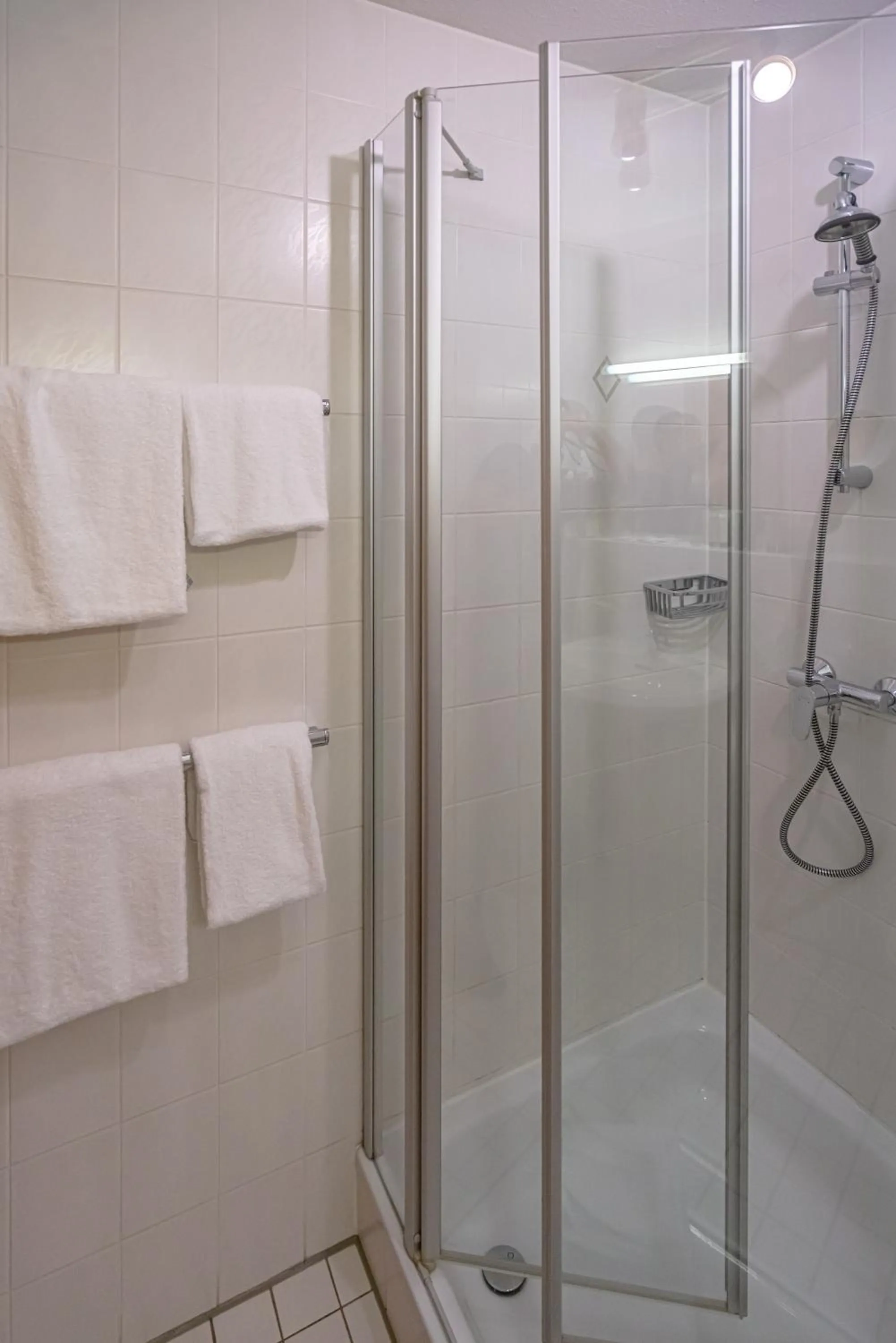 Bathroom in DEVA Achentaler Vitalhotel