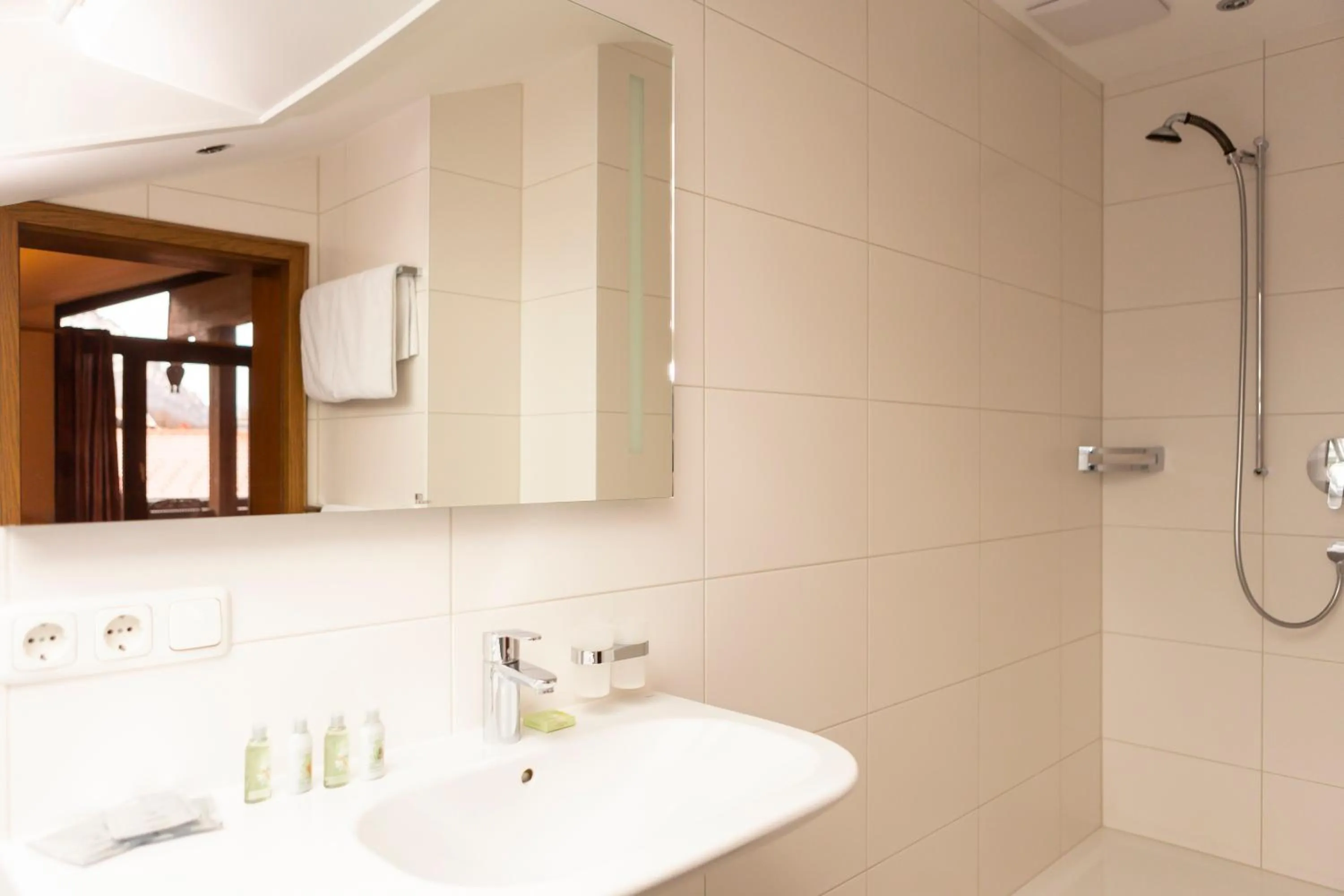 Bathroom in DEVA Achentaler Vitalhotel