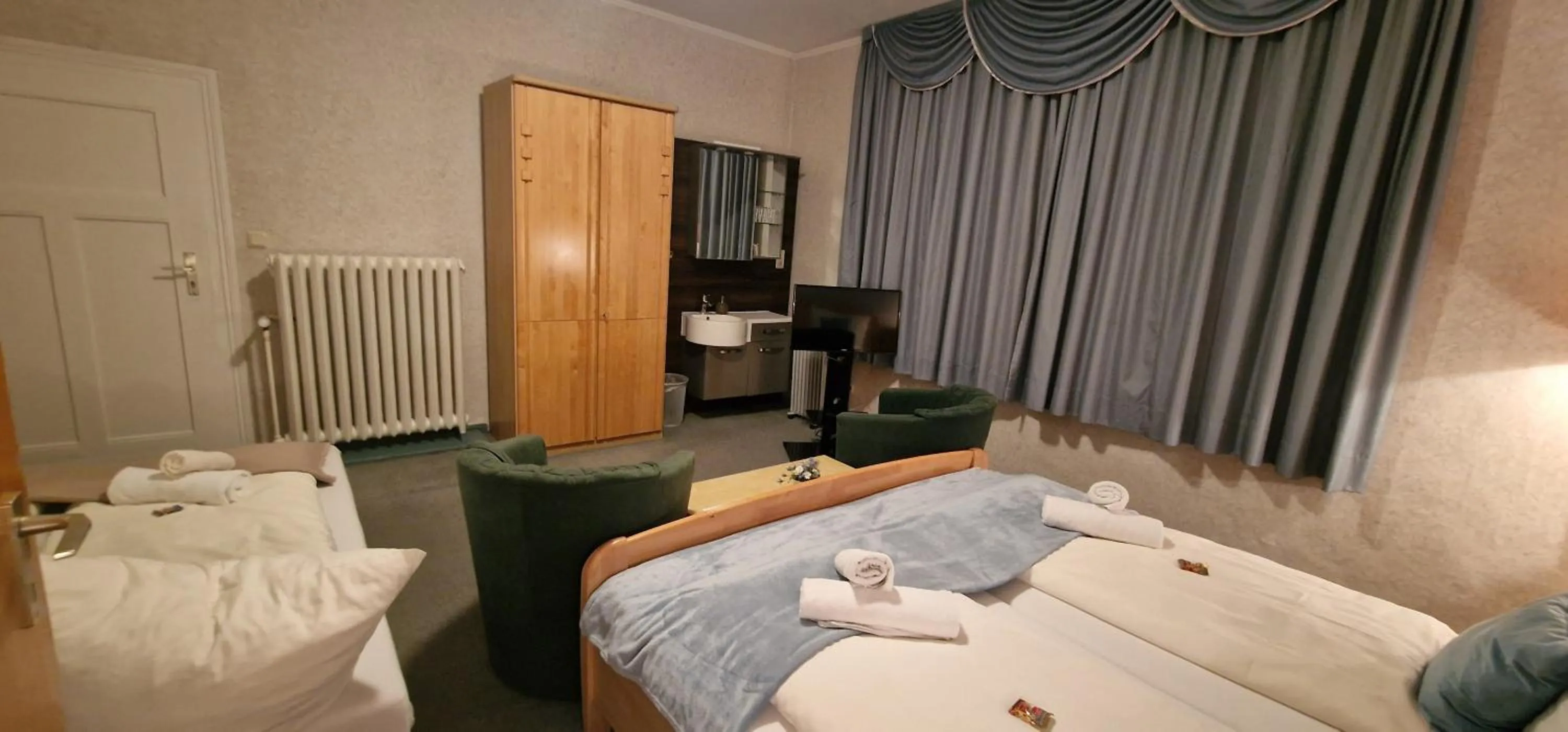 Bed in Hotel-Restaurant Wilhelmsbad