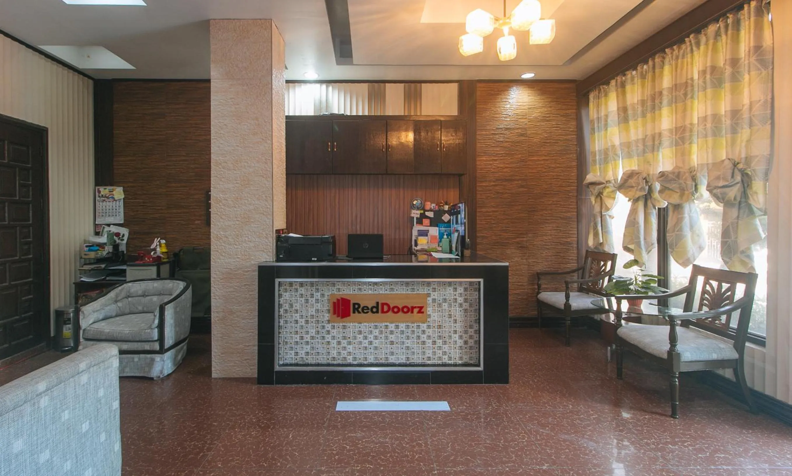 Living room in RedDoorz Plus at Canley Residential