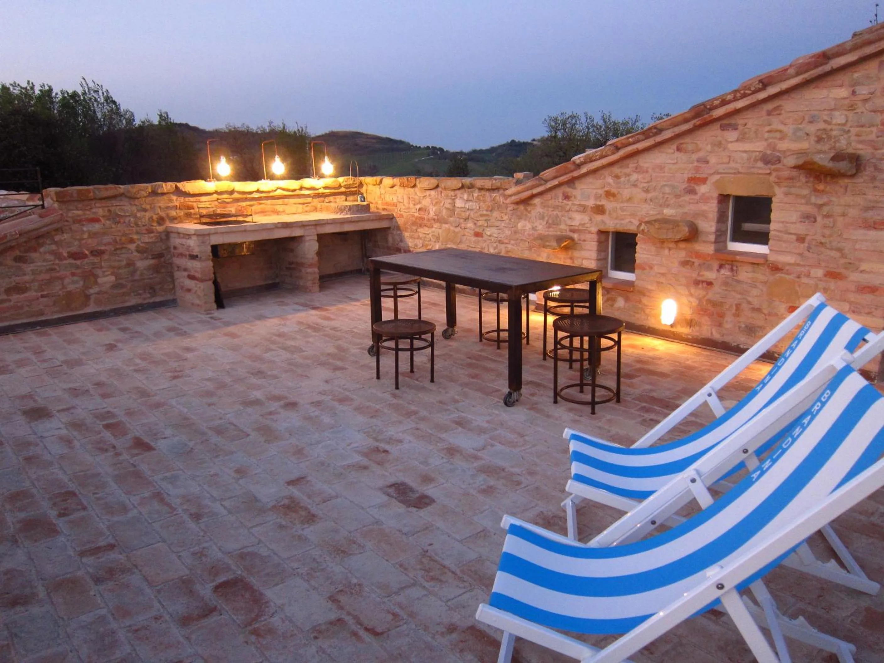 Patio in Castello di Granarola Relais - Adults Friendly -