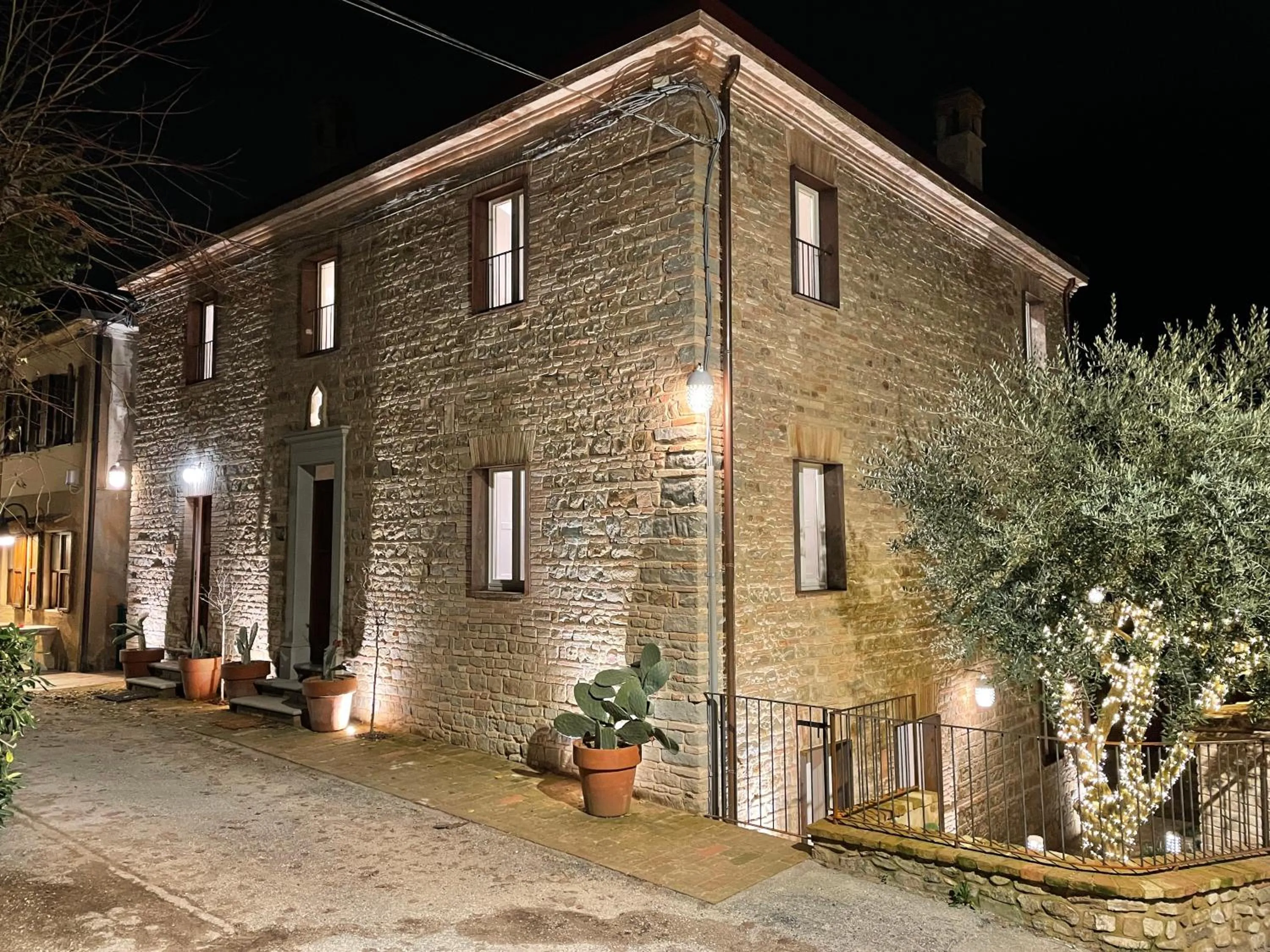 Property building in Castello di Granarola Relais - Adults Friendly -