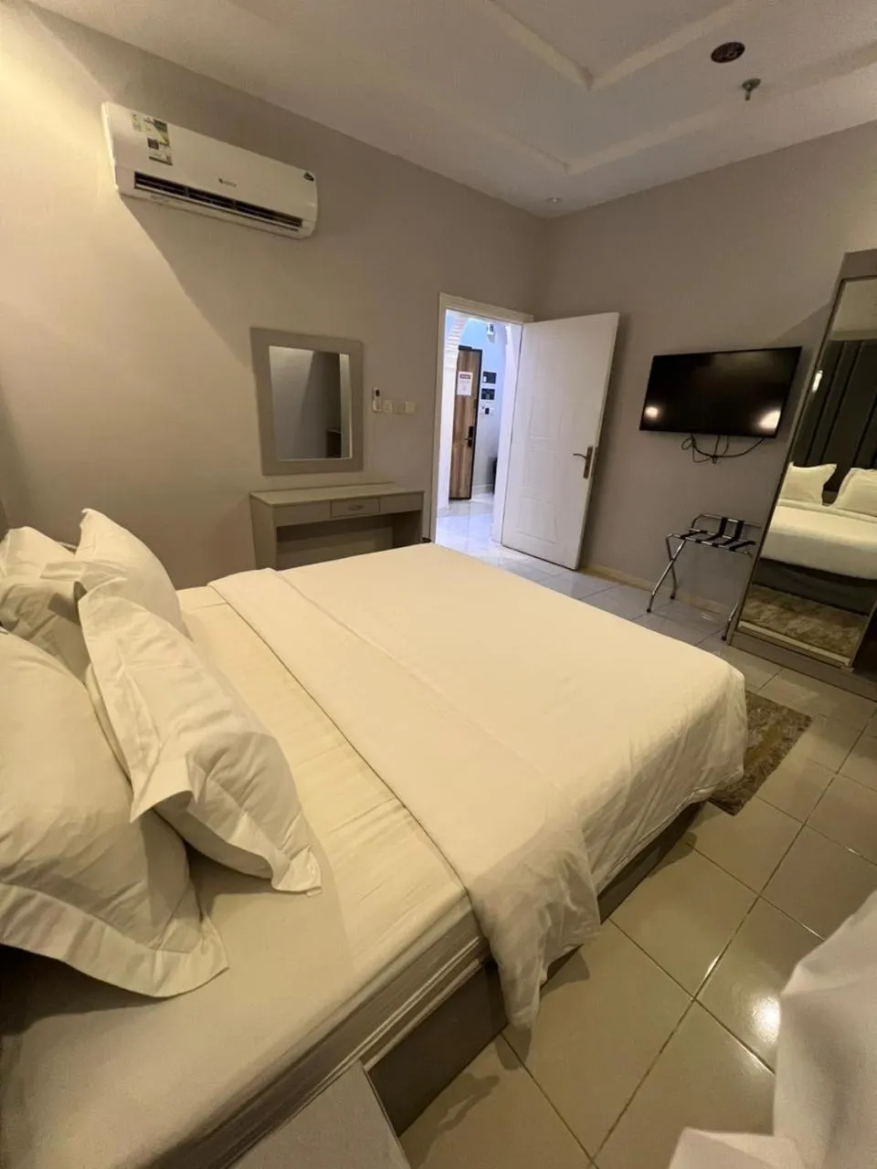 Bed in AREEN AL NAEEM