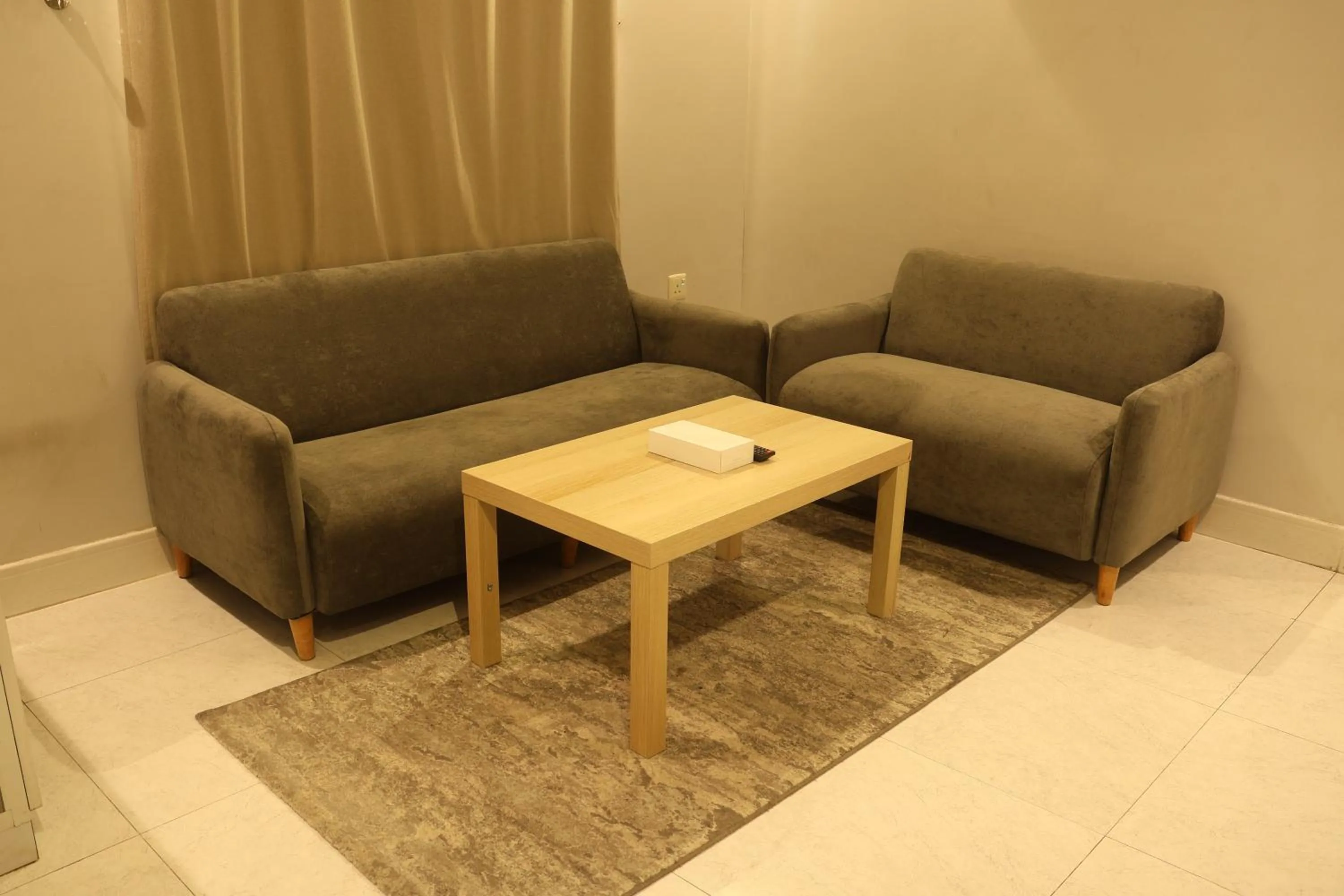 Areen Al Naeem Served Apartments