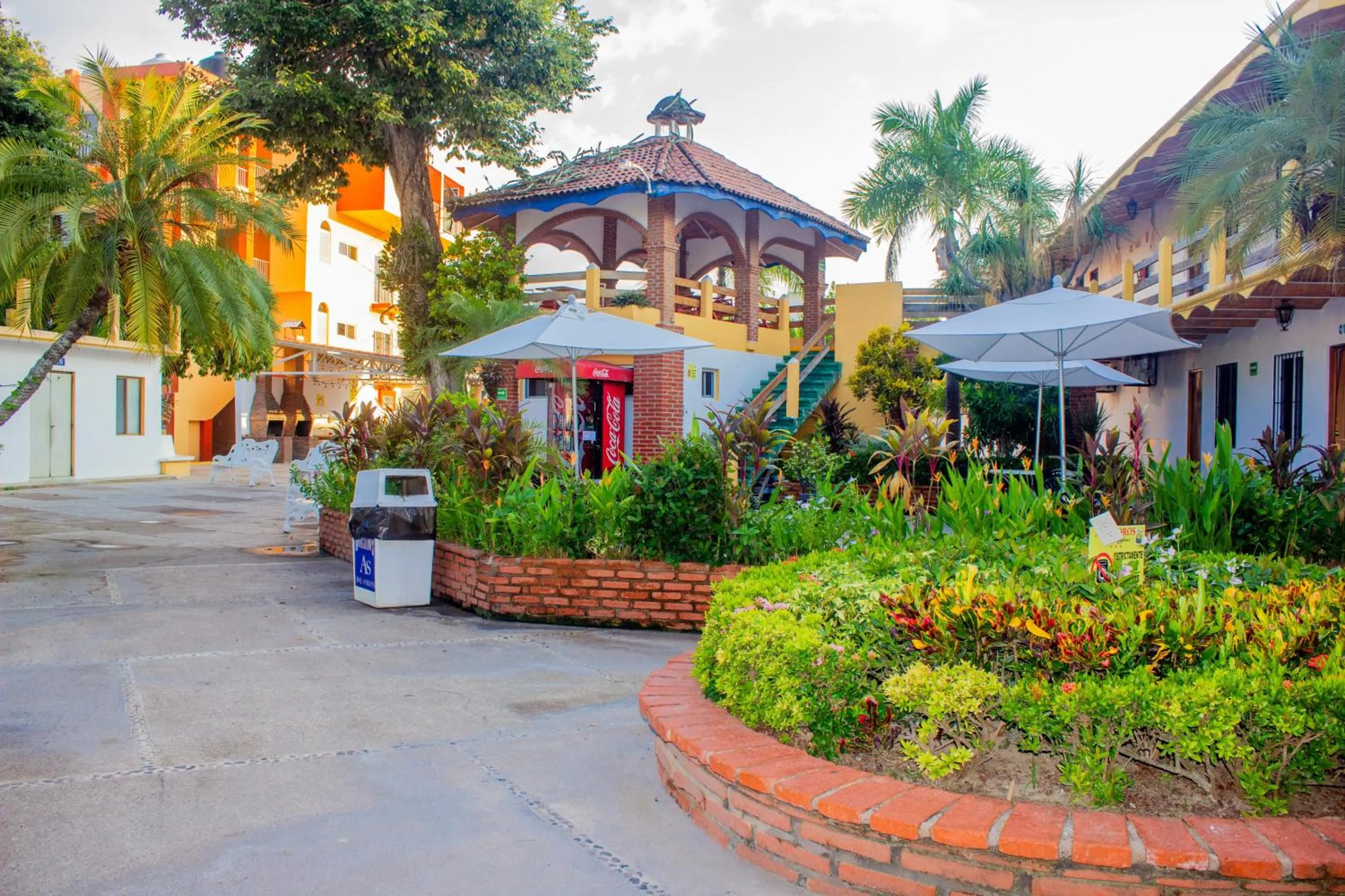 Property building in Bungalows As D' Oros Deluxe