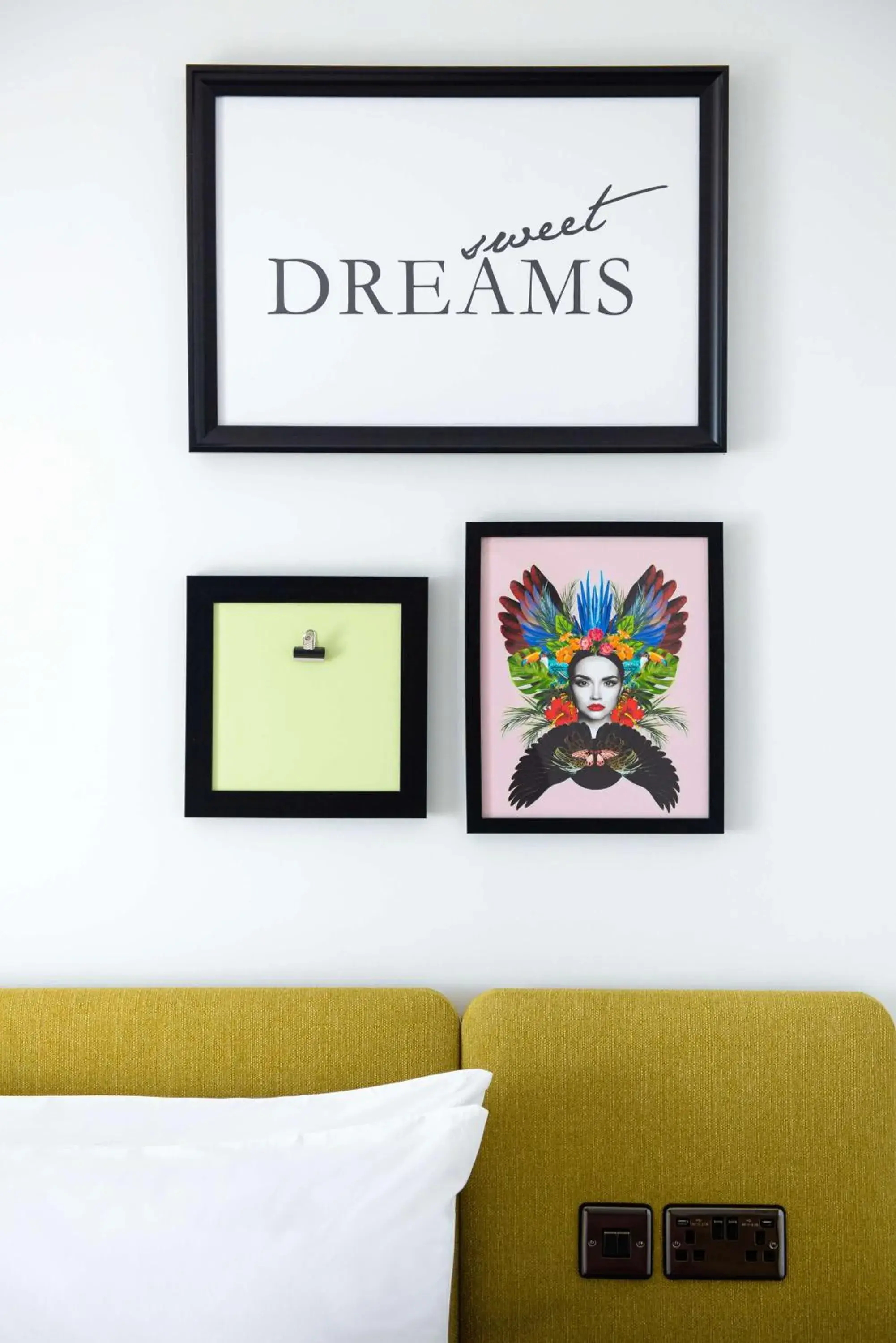 King Room in Hampton by Hilton High Wycombe King Room in Hampton by Hilton High Wycombe