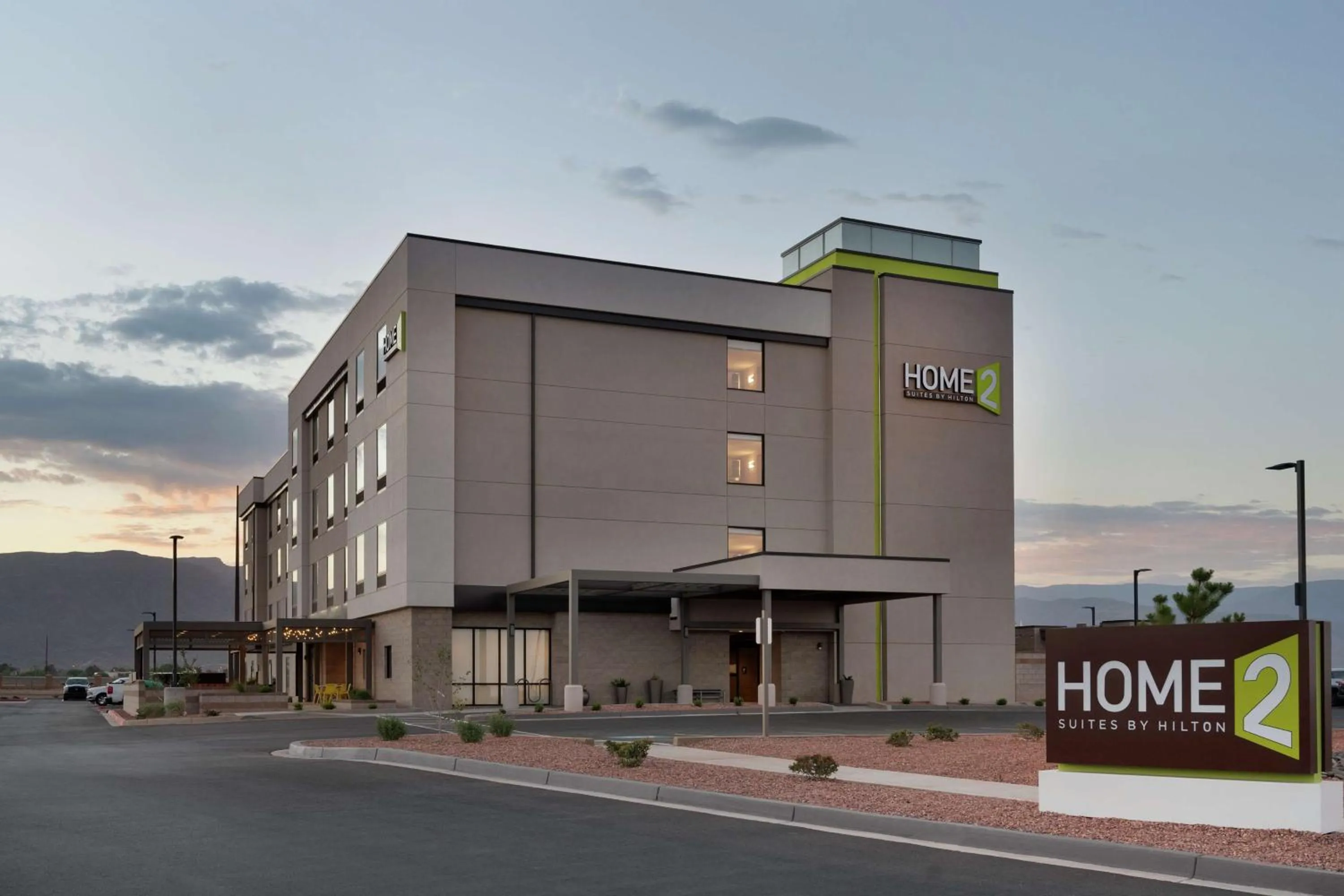 Property building in Home2 Suites By Hilton Alamogordo White Sands