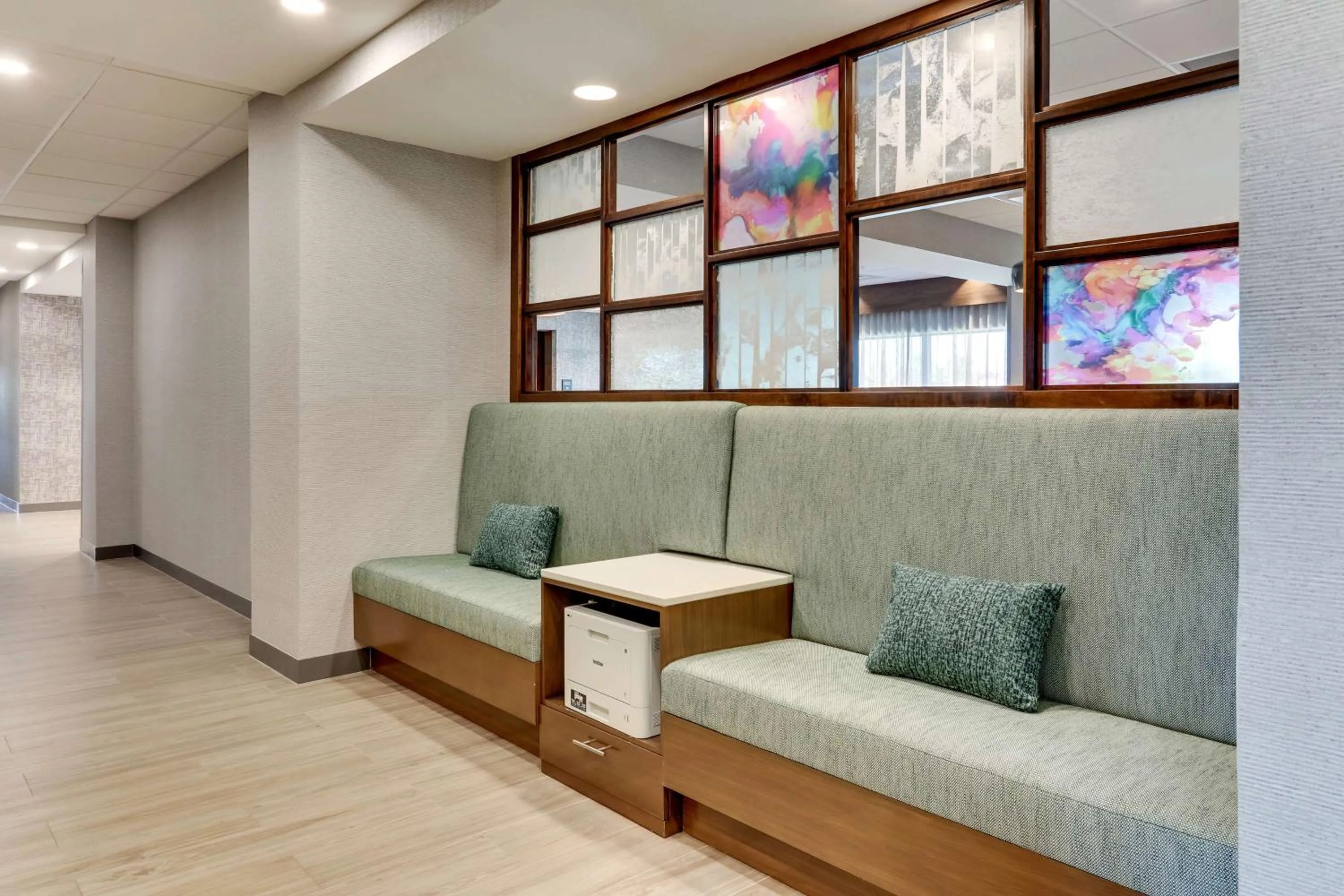 Business facilities in Hampton Inn Lebanon, IN