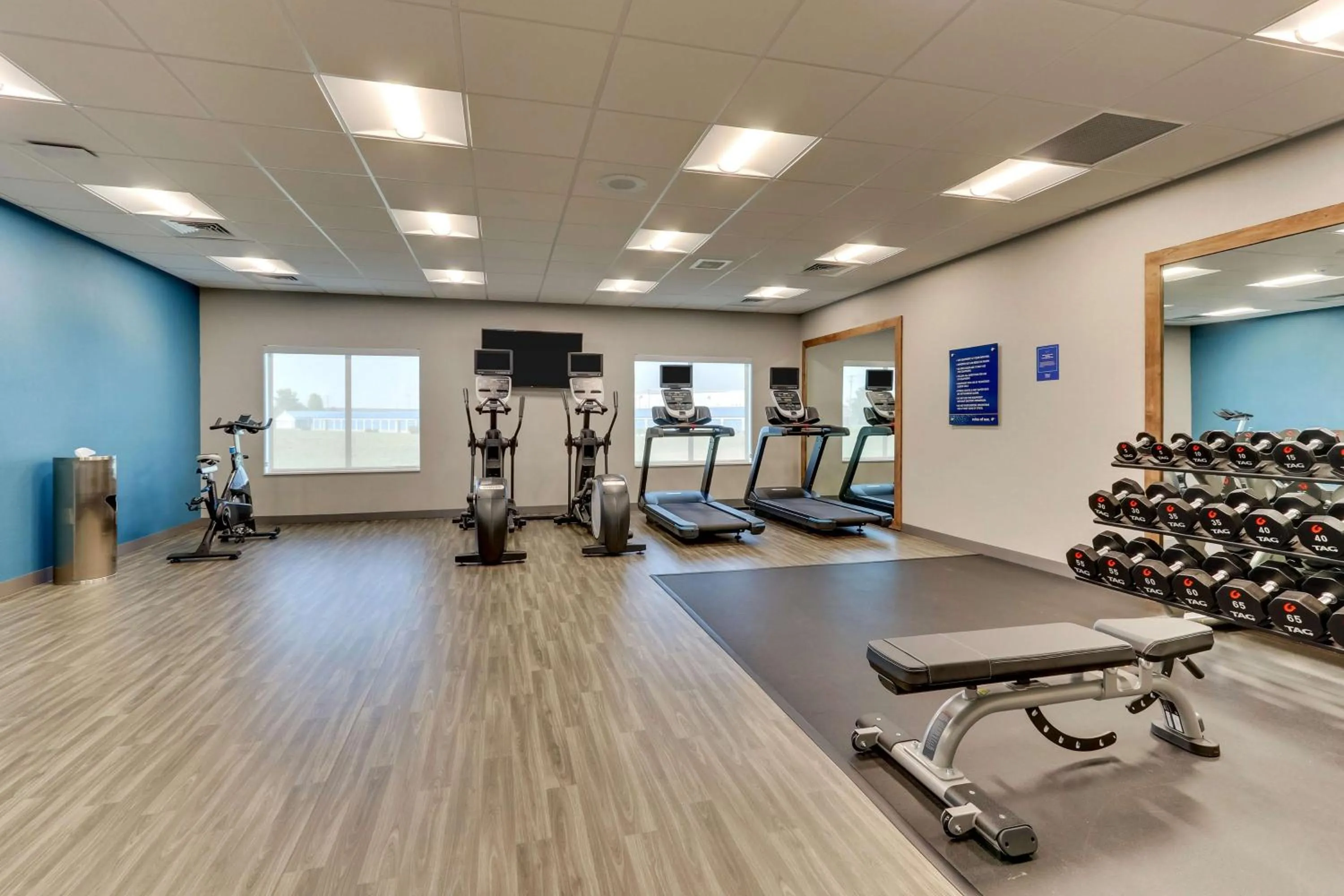 Fitness centre/facilities in Hampton Inn Lebanon, IN
