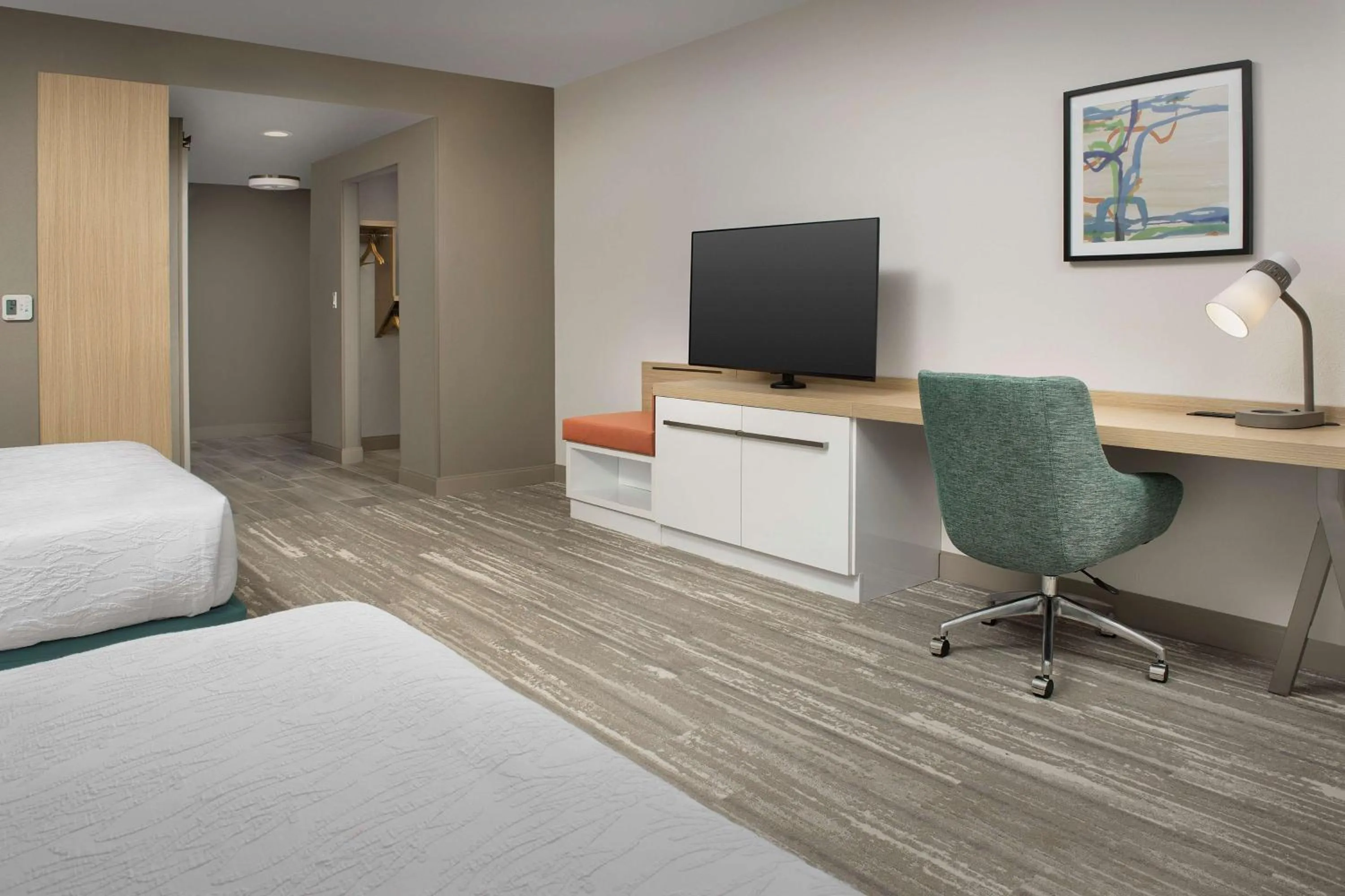 Bedroom, Bed in Hilton Garden Inn Orlando Downtown