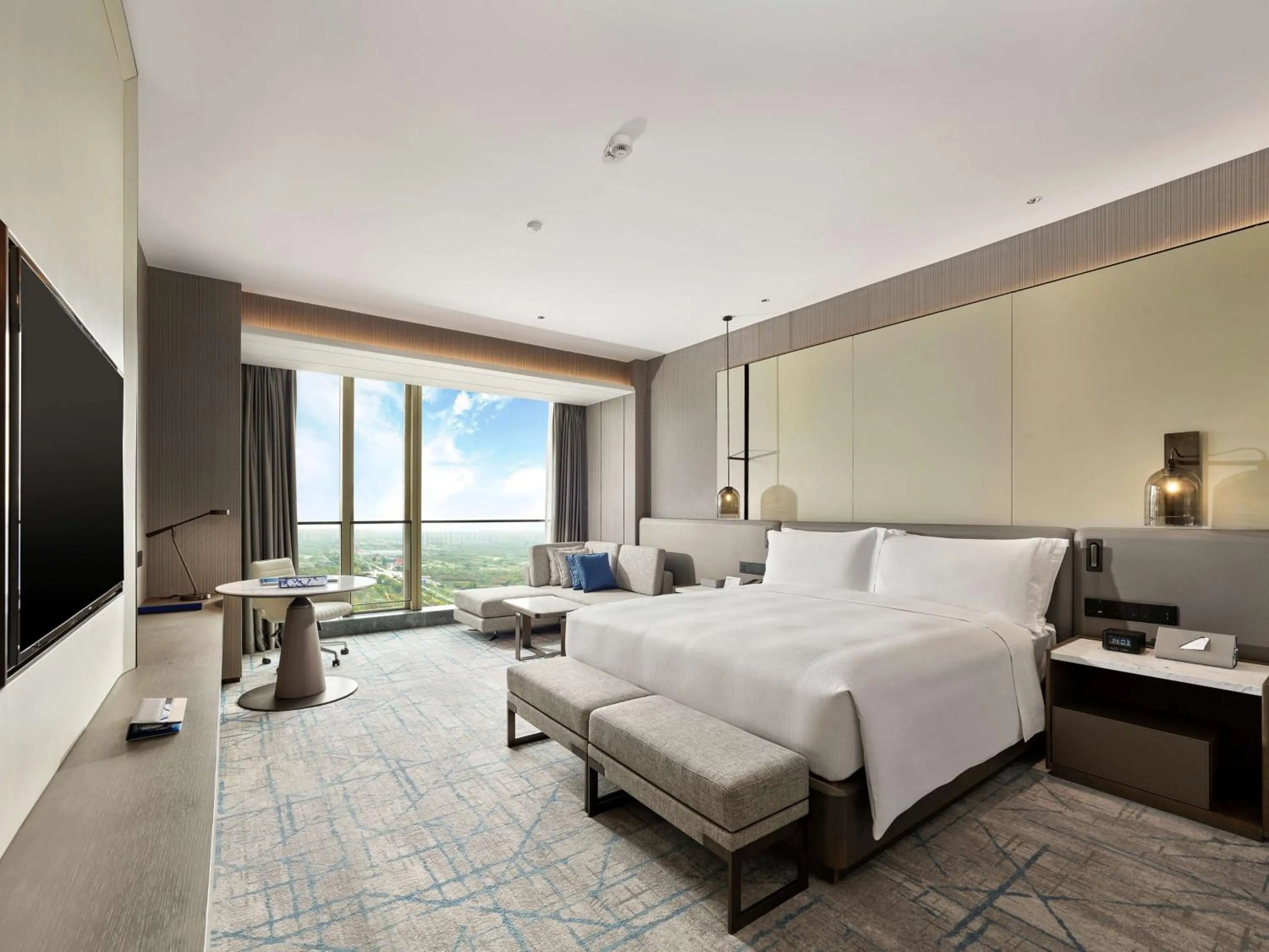 Bedroom, Bed in DoubleTree by Hilton Qidong