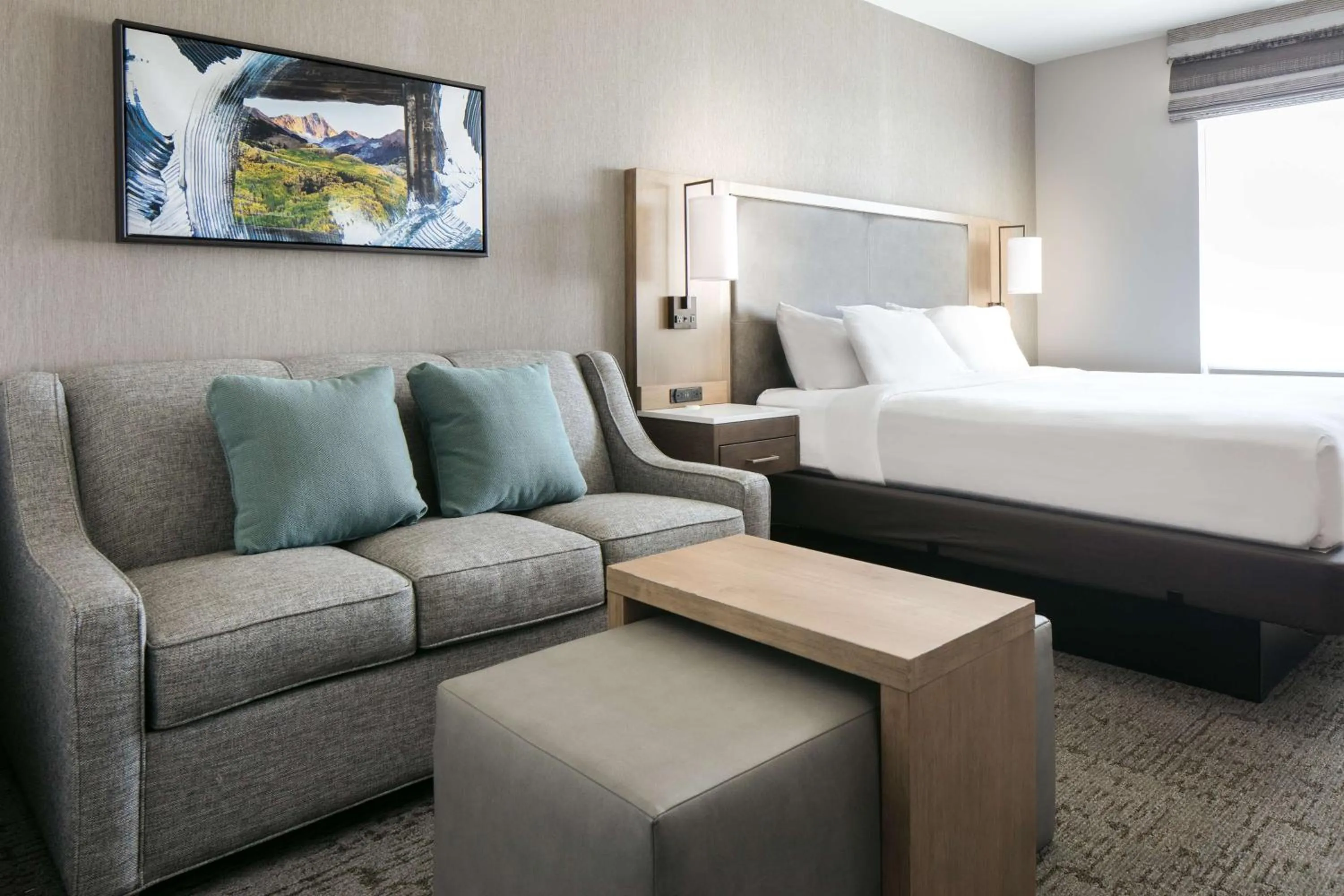 Living room, Bed in Homewood Suites By Hilton Dillon