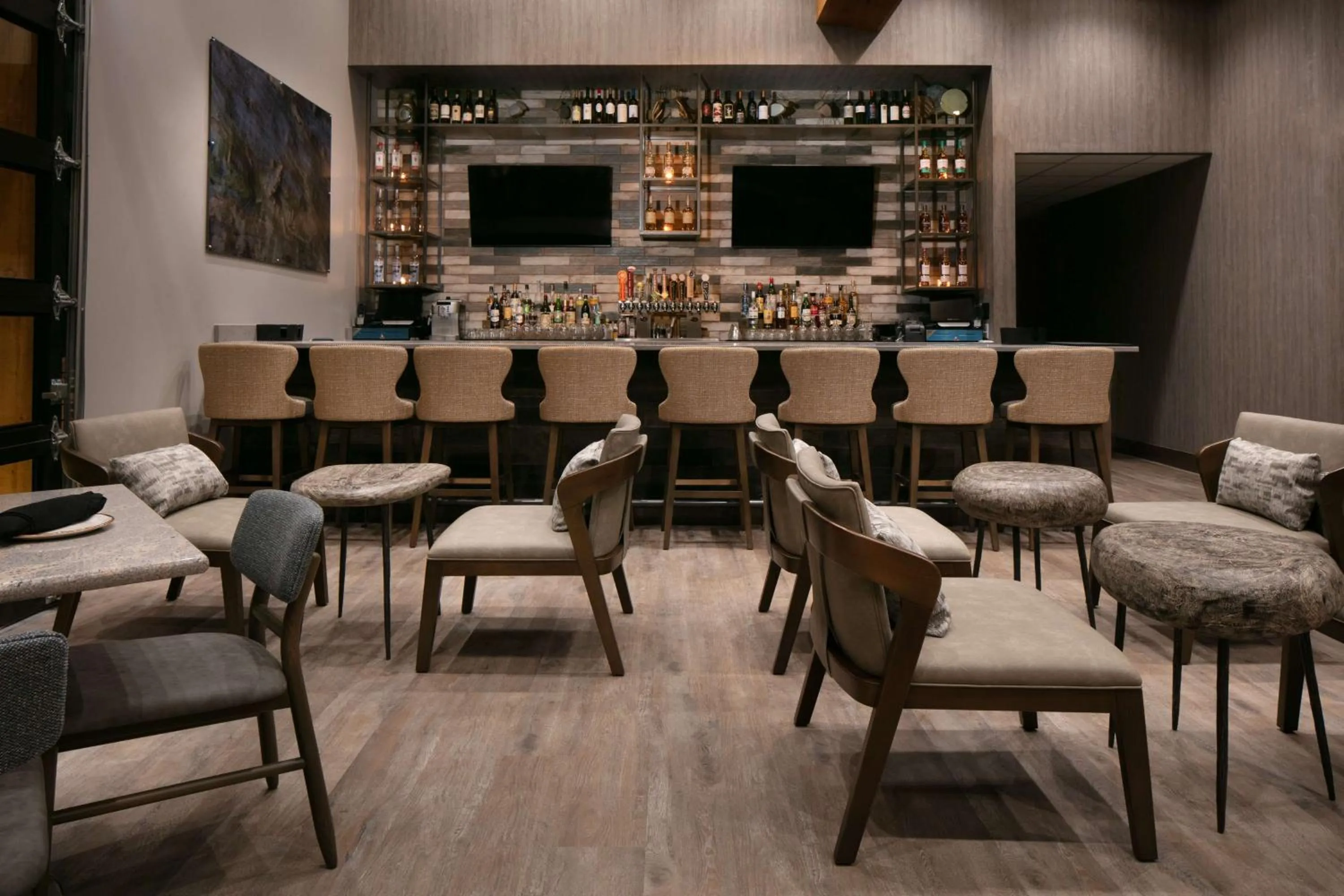 Lounge or bar in Homewood Suites By Hilton Dillon