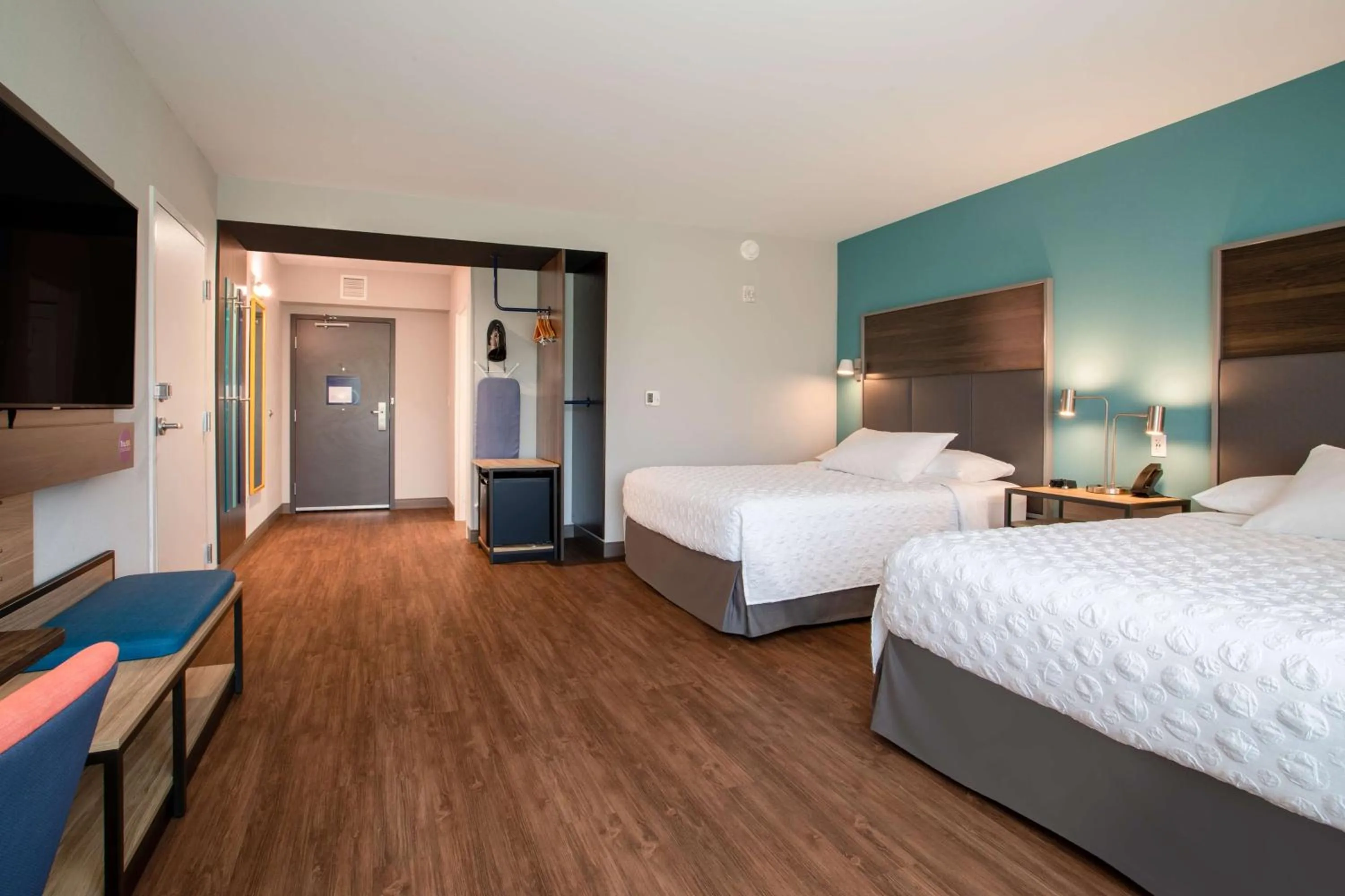 Bedroom, Bed in Tru By Hilton Bradenton I-75, FL