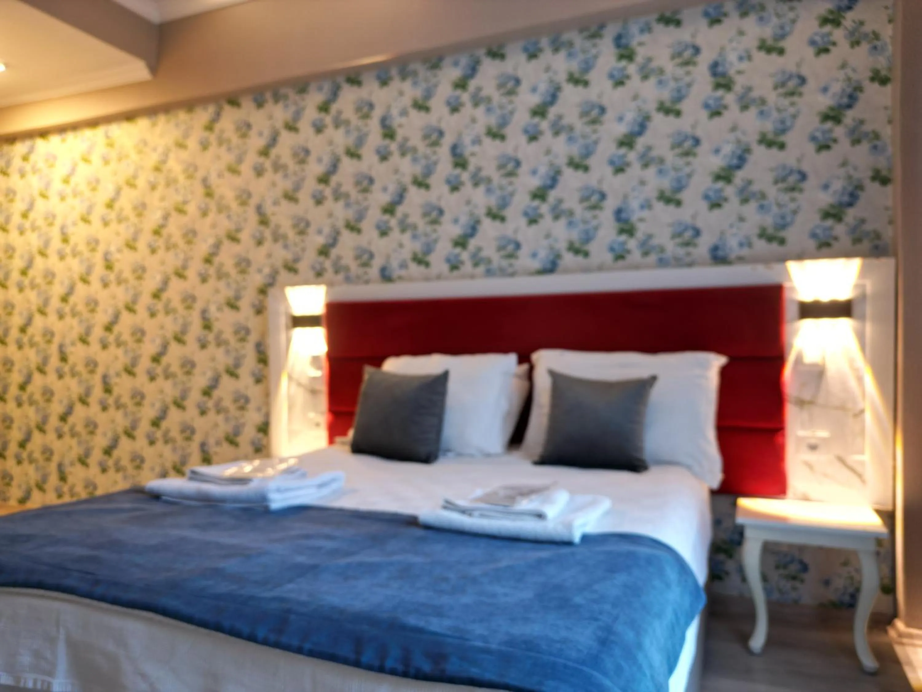 Bed in Akman City Hotel