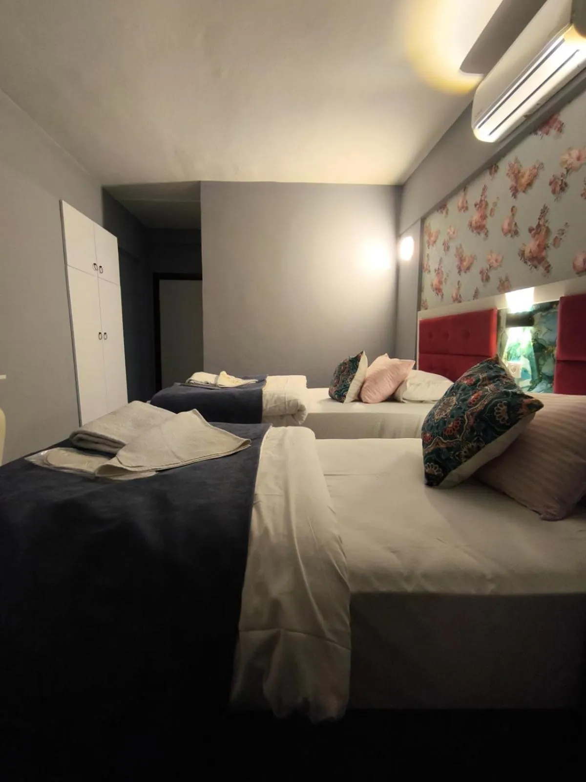 Bed in Akman City Hotel